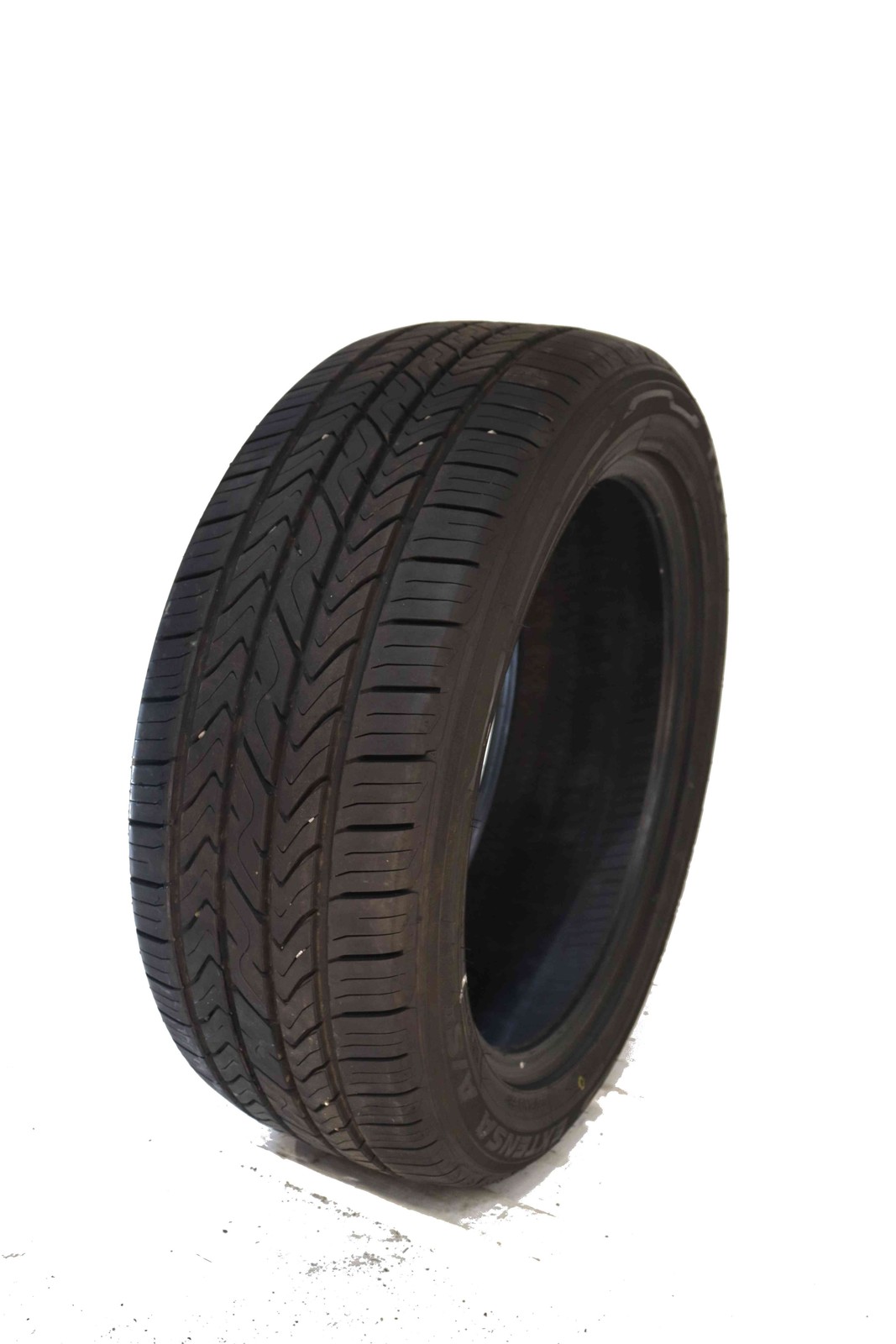 P225/50R18 Toyo Extensa A/S II 95 H Used 11/32nds