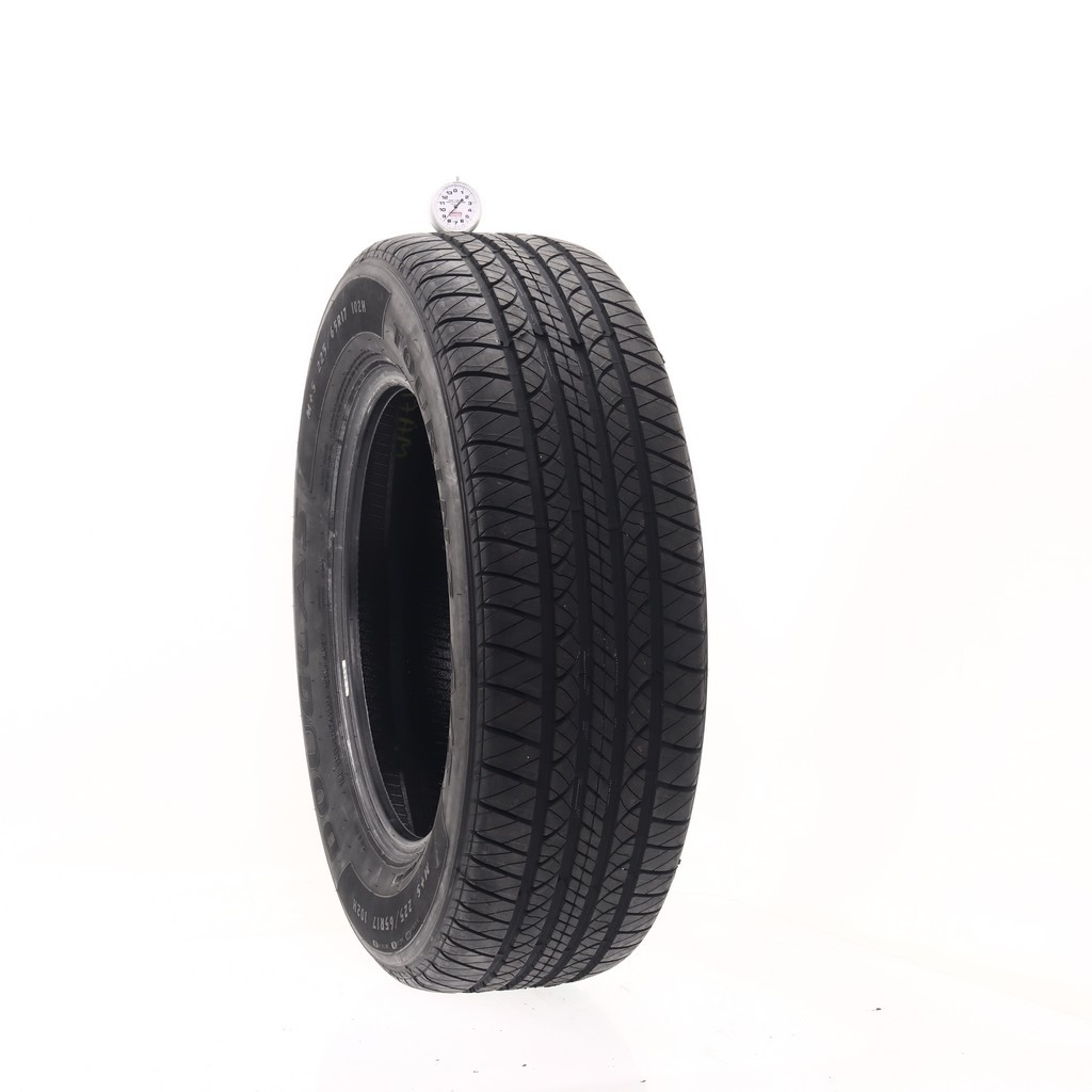 Set of (4) Used 225/65R17 Douglas Touring A/S 102H – 7-8.5/32