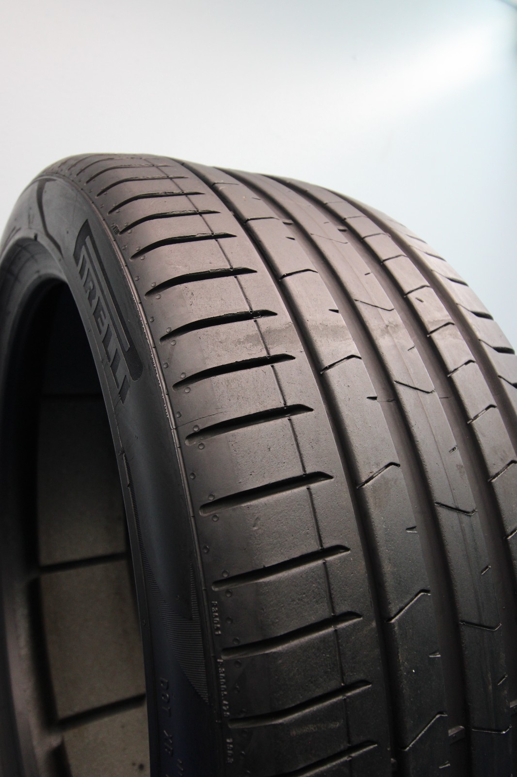 1 Used Pirelli Pzero B PNCS PZ4 265/40ZR21 265/40/21 2654021 105Y
