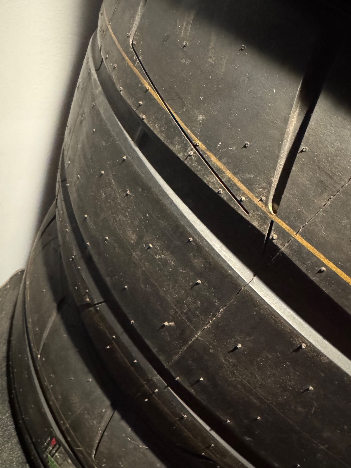 2018 OEM Dodge Challenger Demon Nitto NT05R 315/40R18 drag tires