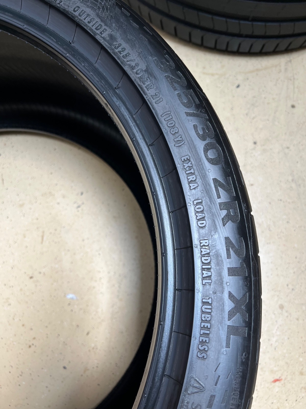 2 – NO REPAIRS 325/30ZR21 XL (108Y) Continental SportContact 7 (ND0) – 5137