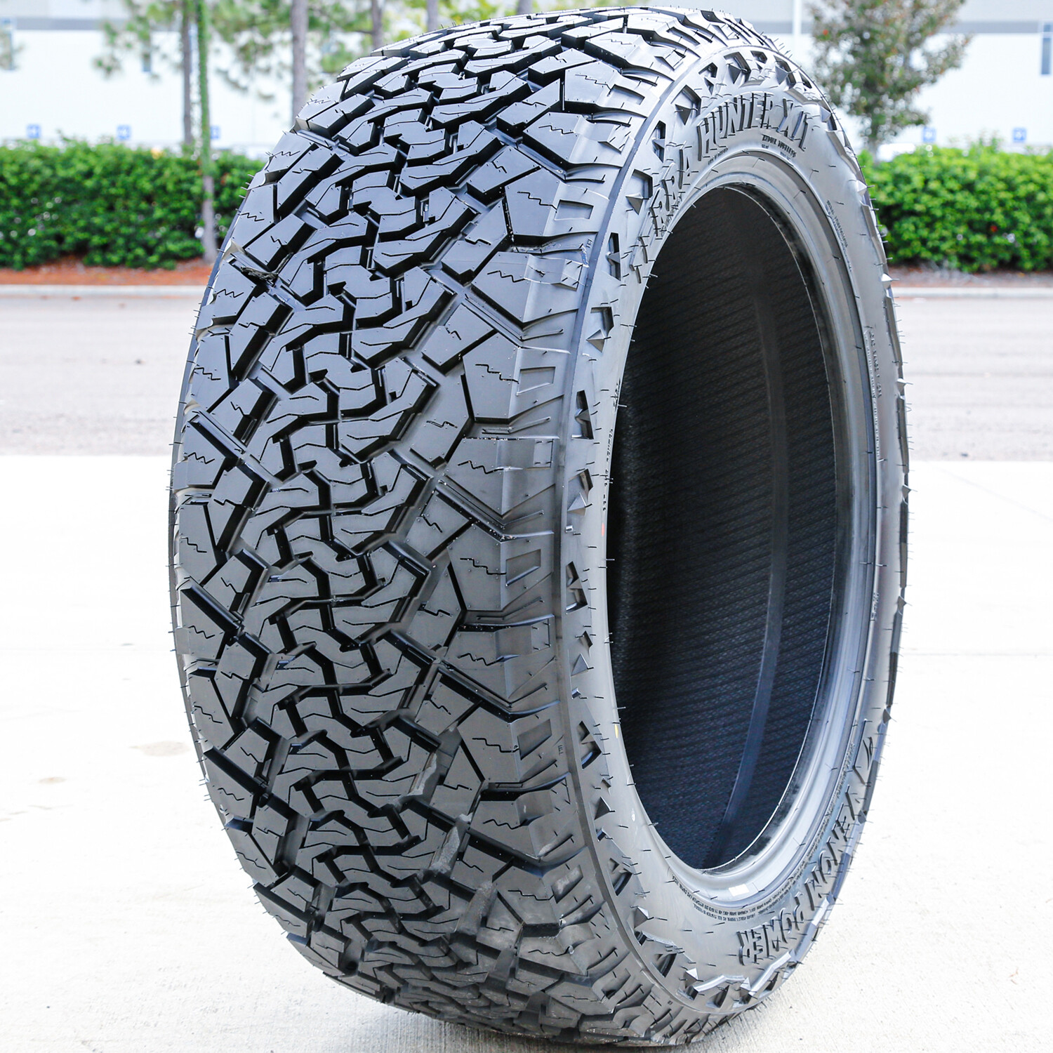 Tire Venom Power Terra Hunter X/T LT 33X14.50R24 F 12 Ply XT Extreme Terrain