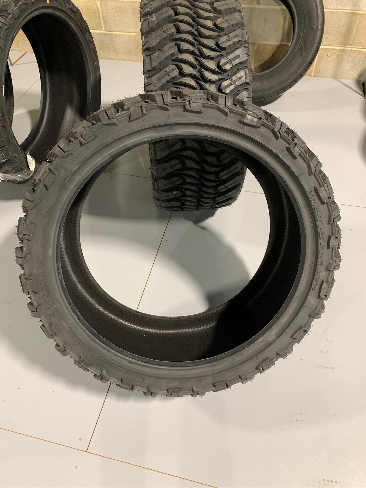 4 New LT 33 13.50 24 LRE 10 Ply Atturo Trail Blade MTS Mud Tires