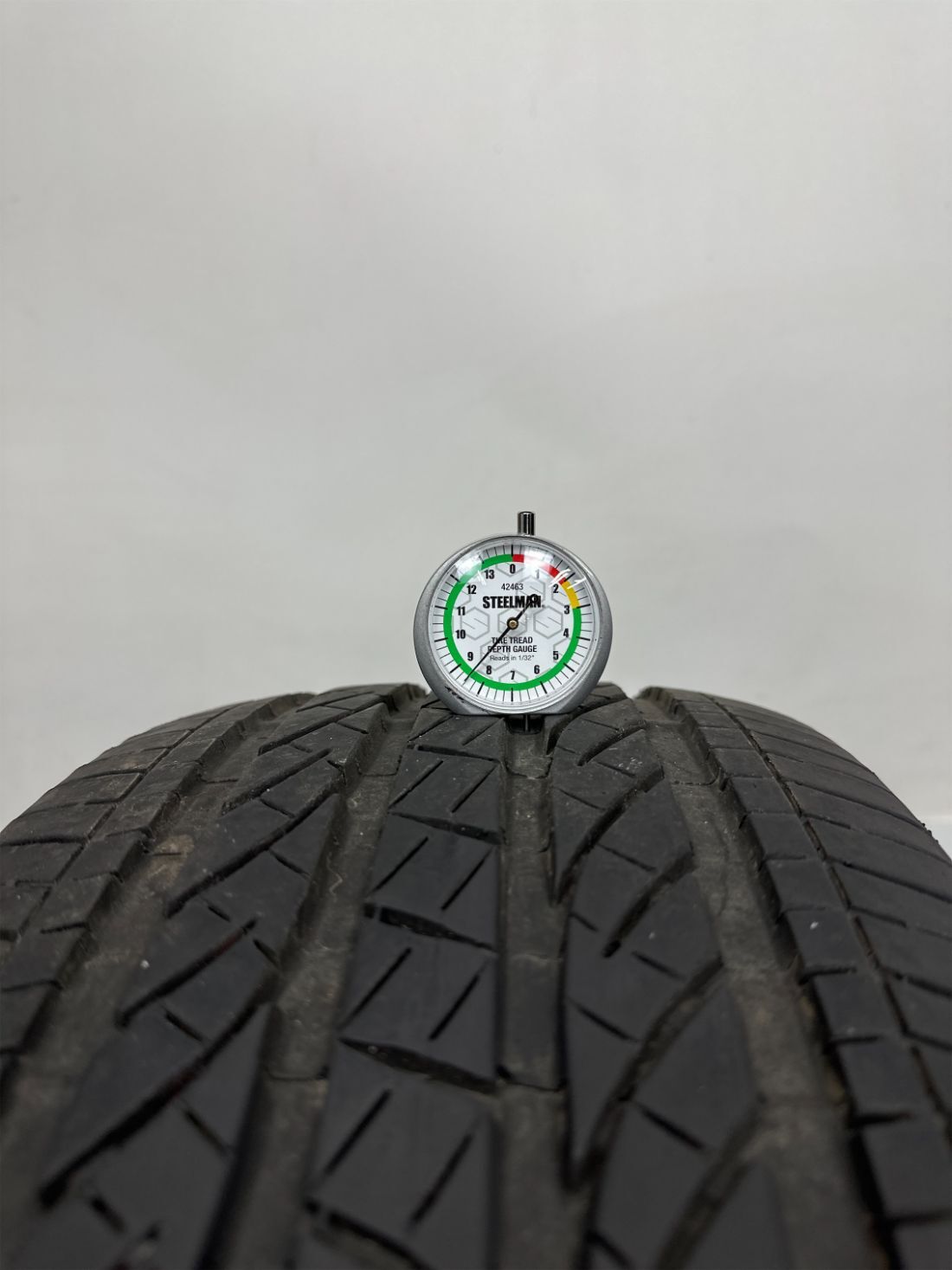 1 Bridgestone Dueler h/p sport as RFT Used Tire P245/50R19 2455019 245/50/19 8/