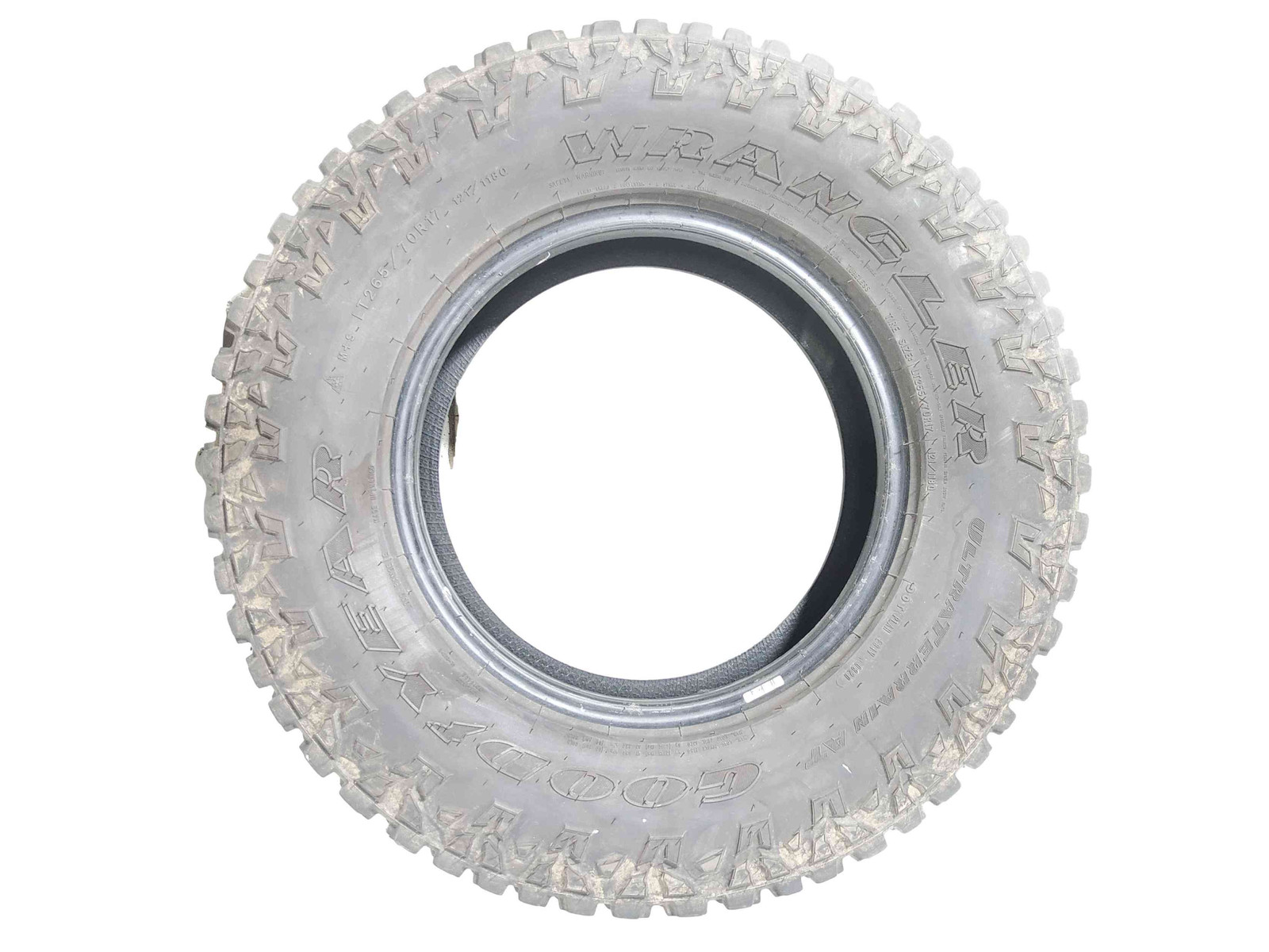 LT265/70R17 Goodyear Wrangler UltraTerrain AT 121 Q Used 8/32nds