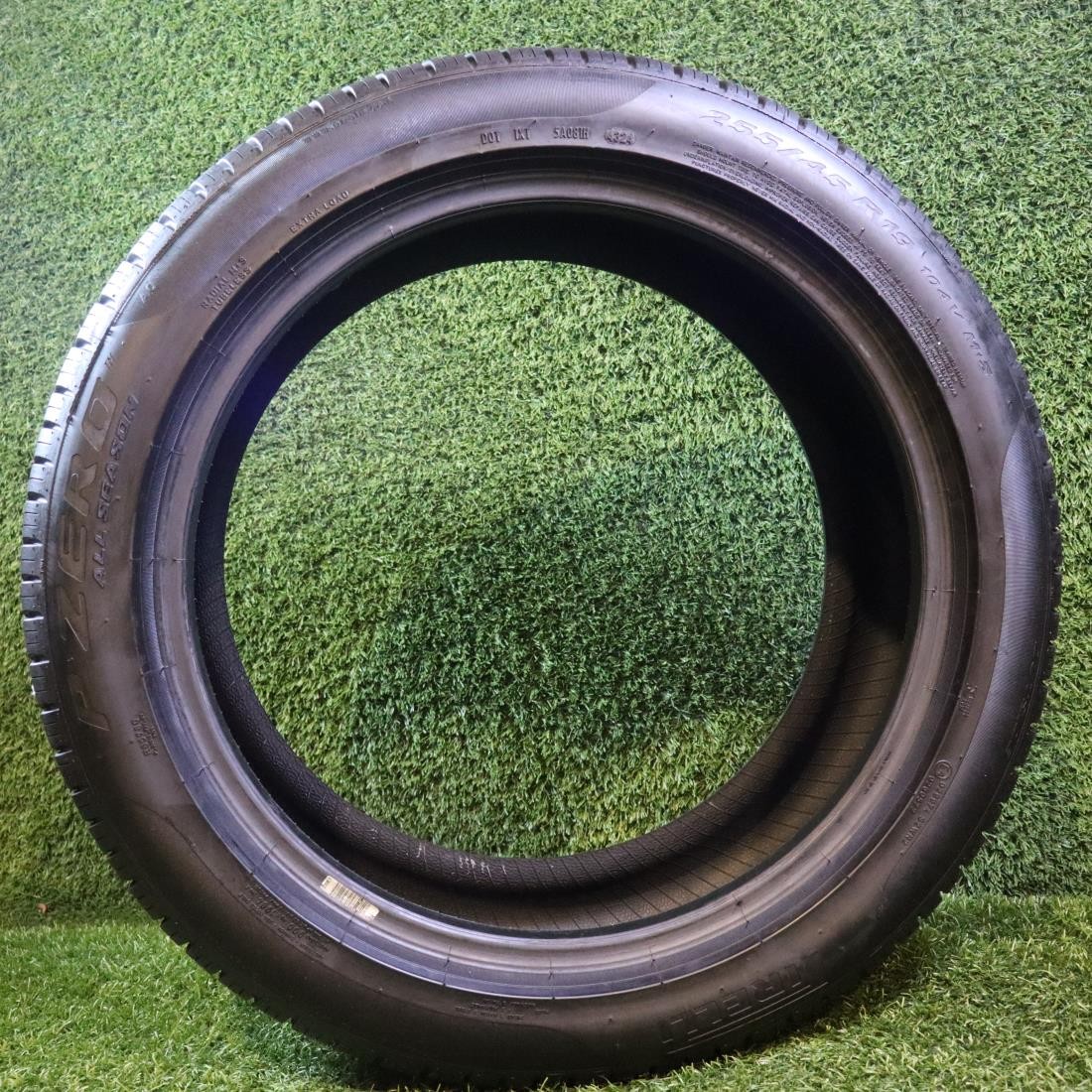 1 255 45 19 Pirelli PZero All Season XL with 90% Tread 10/32 104V #27966