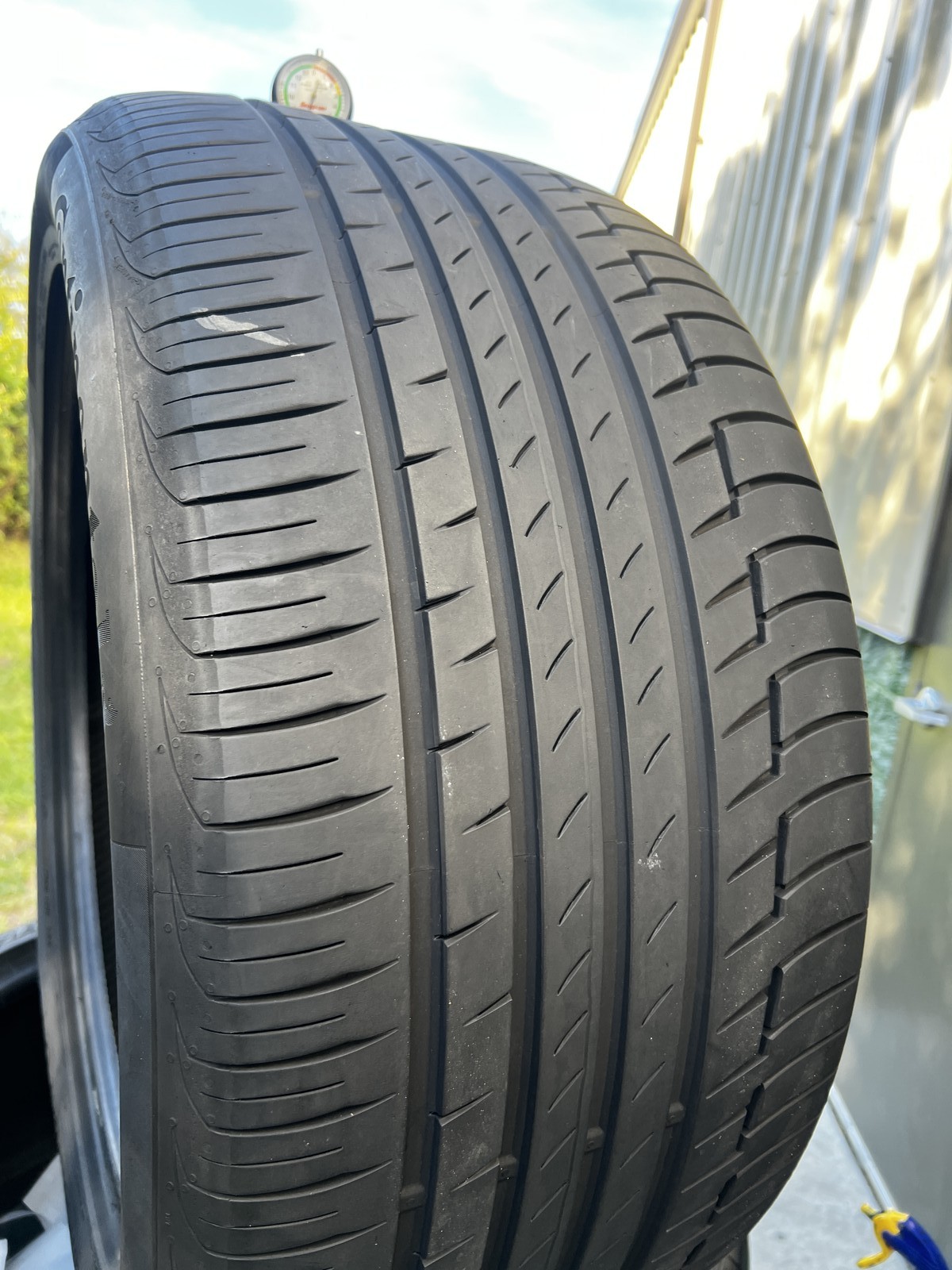 1 Tire Continental PremiumContact 6 MO 325/40R22 114Y DOT.2523 7.5/32 NO Patch