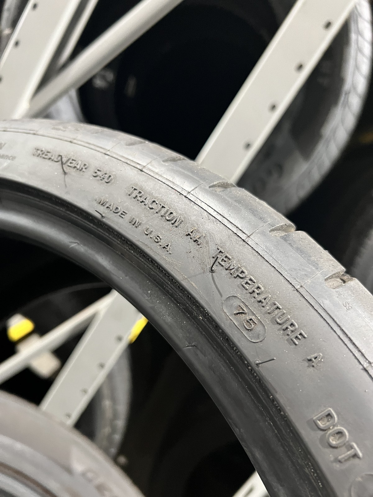 1 Tire Michelin Pilot Sport A/S TPC 255/35ZR20 97Y DOT.3623 7.75/32 NO Patch