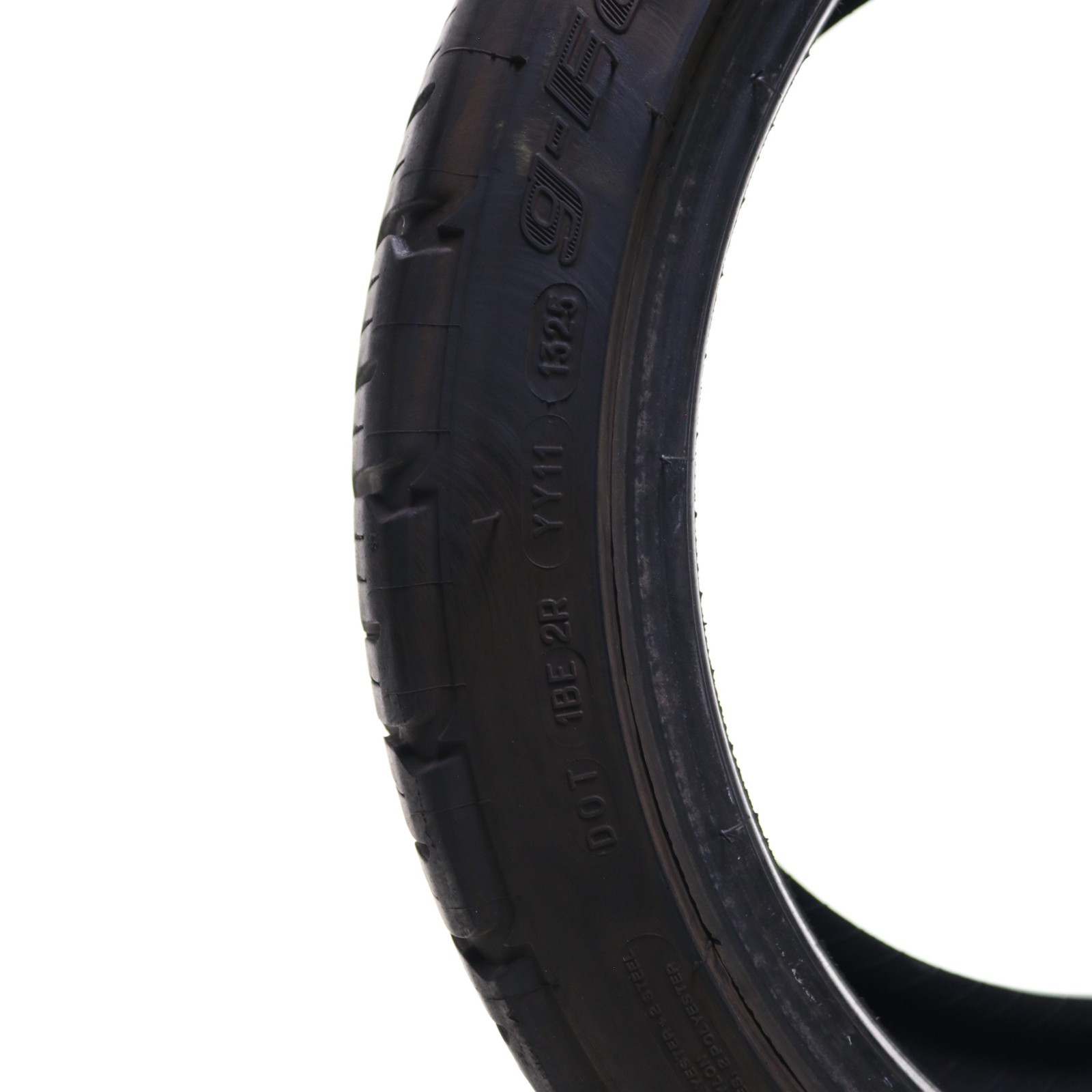 Set of 2 Used 235/40ZR18 BFGoodrich g-Force Comp-2 A/S Plus – 95W – 7-8/32