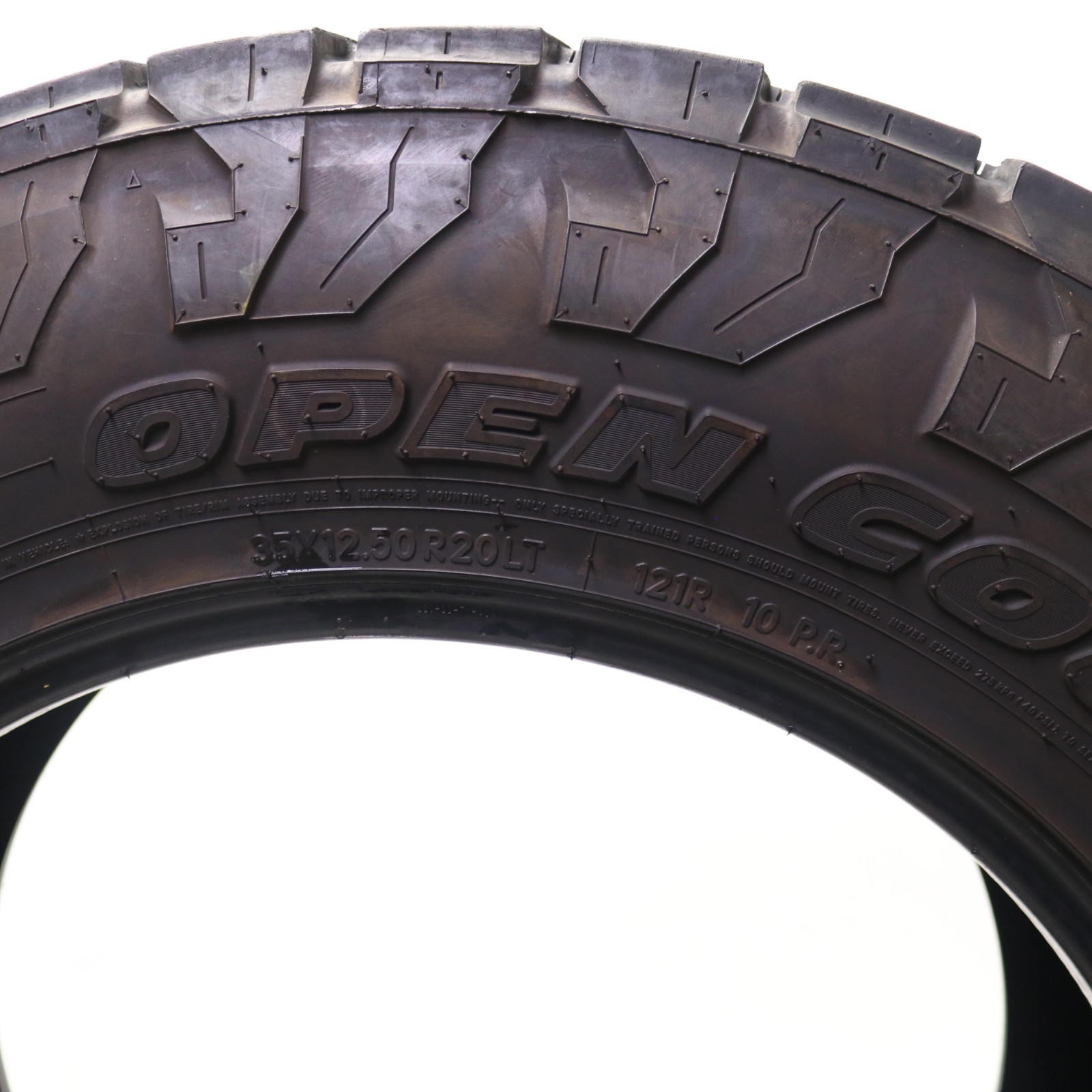 Used LT 35X12.50R20 Toyo Open Country A/T III – 121R – 10/32 No Repairs