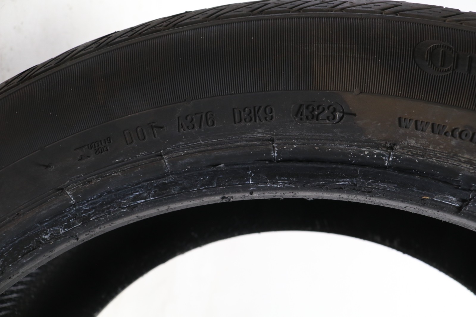 Set of 2 Used 245/50R20 Continental CrossContact LX Sport – 102H – 7.5/32