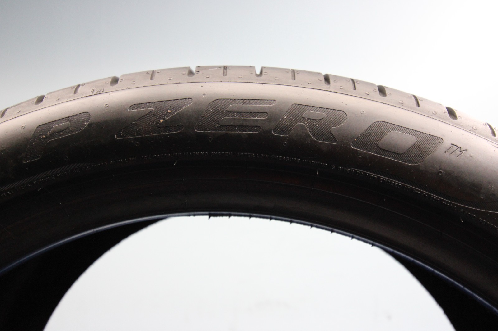 1 Used Pirelli Pzero ★ PZ4 KS RFT 315/35R22 315/35/22 3153522 111Y