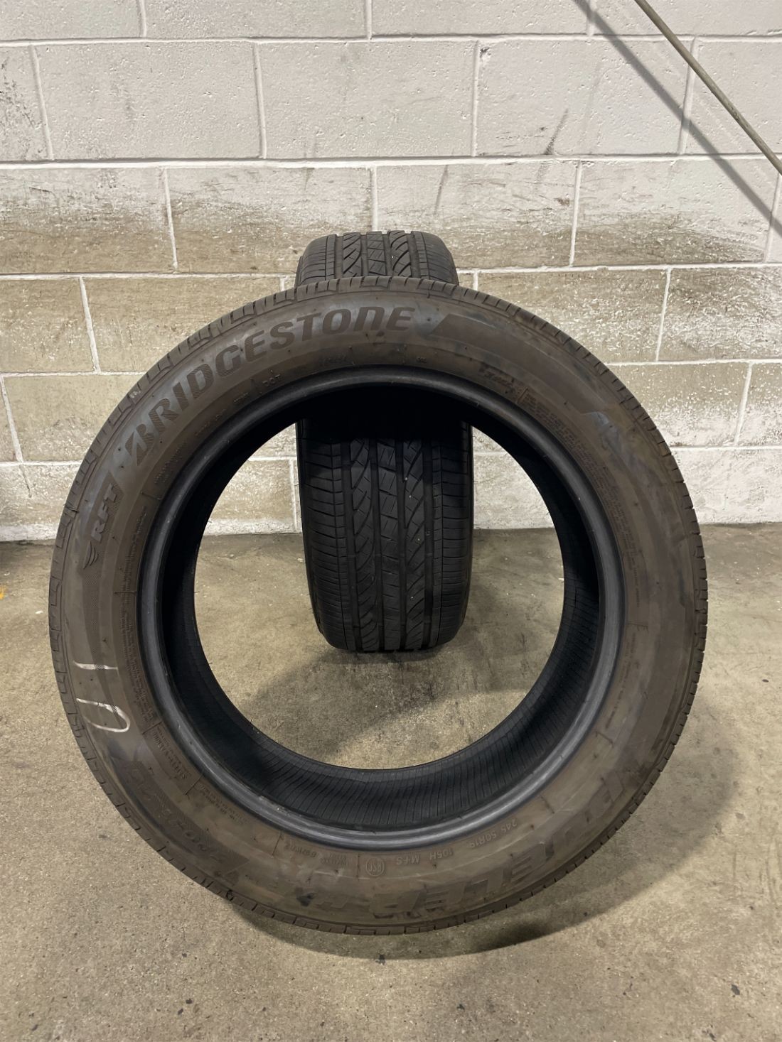 2x P245/50R19 Bridgestone Dueler H/P Sport AS RSC RFT 8/32 105 H Used Tires