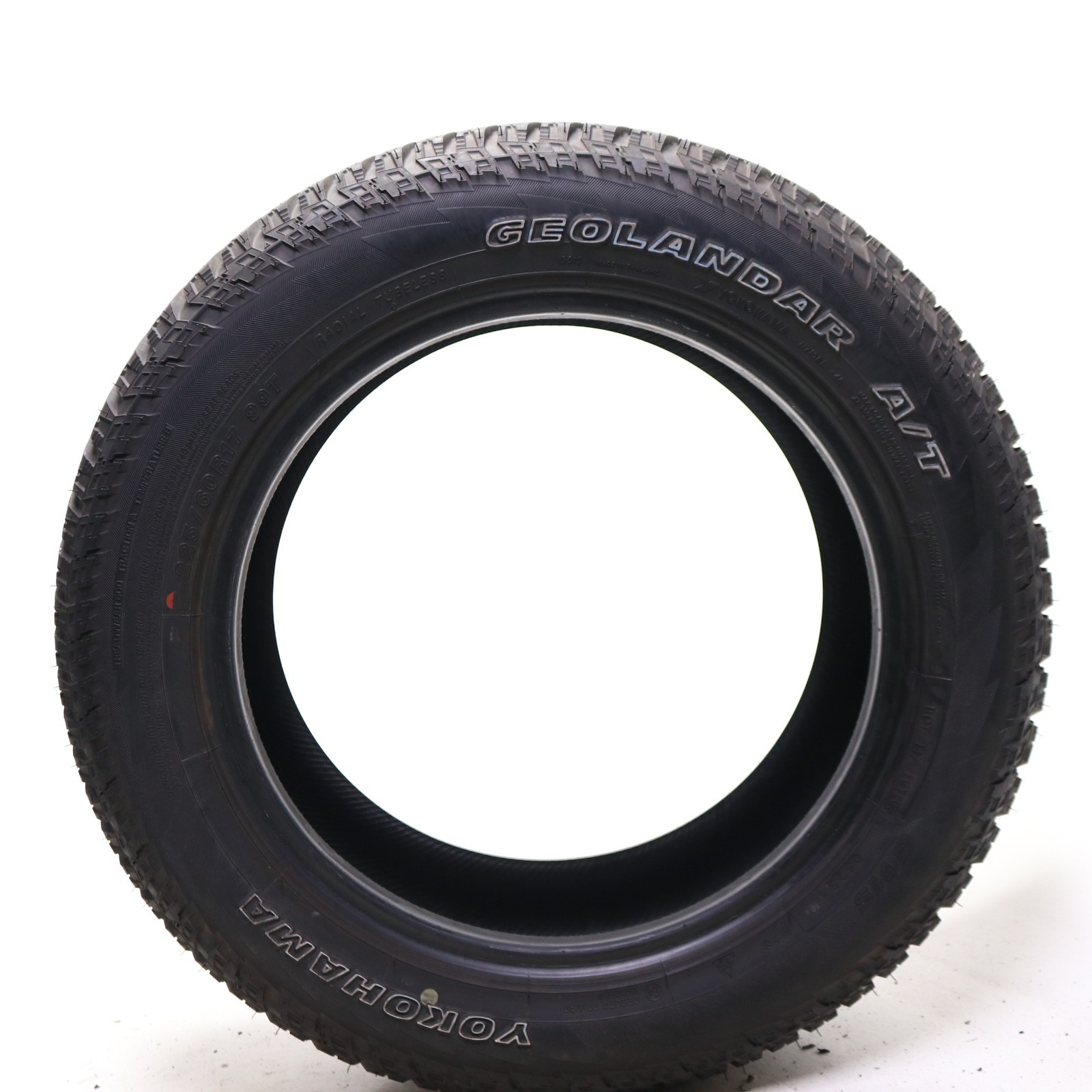 Used 225/60R17 Yokohama Geolandar A/T G015 – 99T – 10.5/32