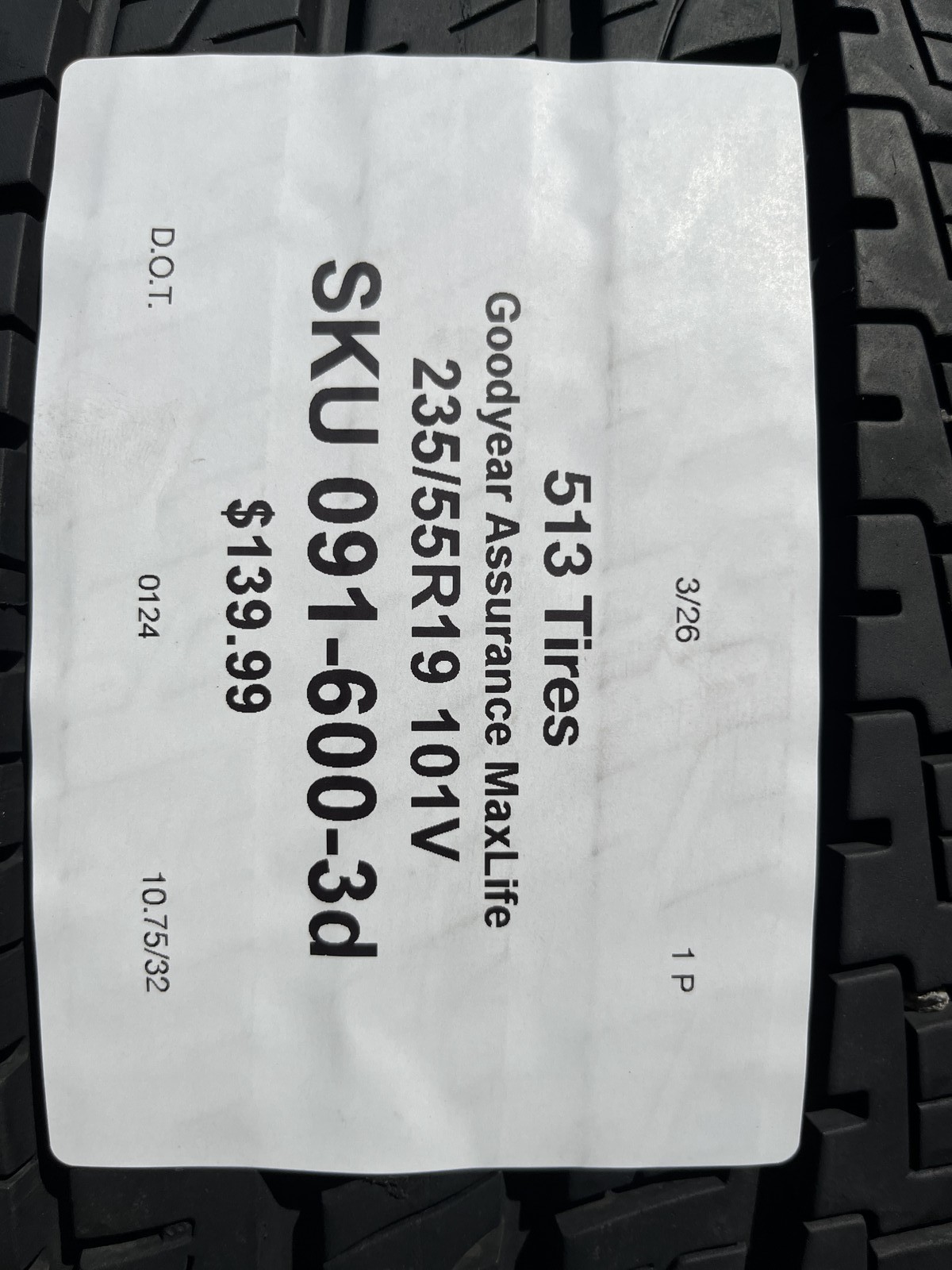 1 Tire Goodyear Assurance MaxLife 235/55E19 101V DOT.0124 10.75/32