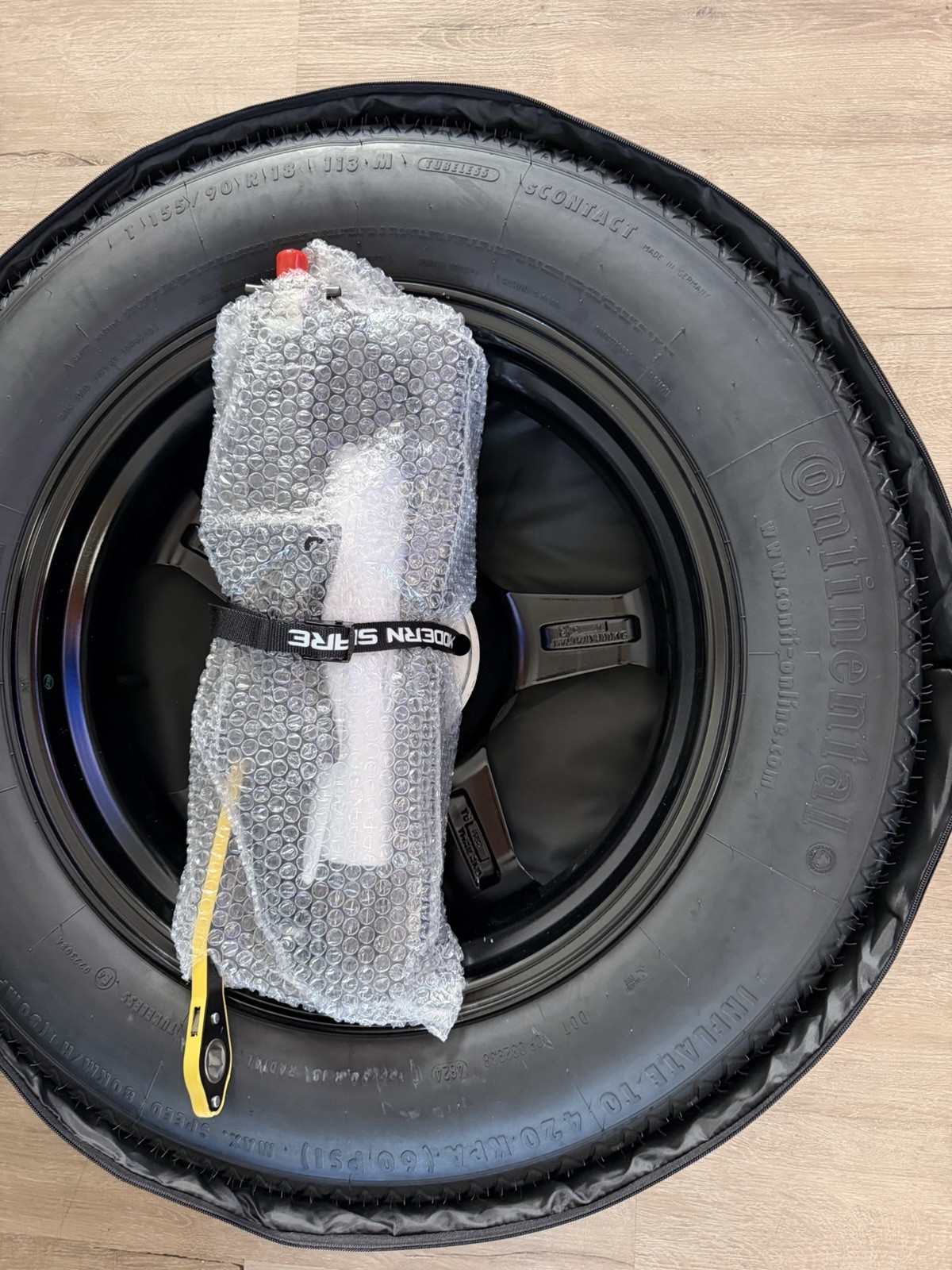 🛑Brand New Tire (temporary Use Only) T 155/ 90r18 113M (continental)