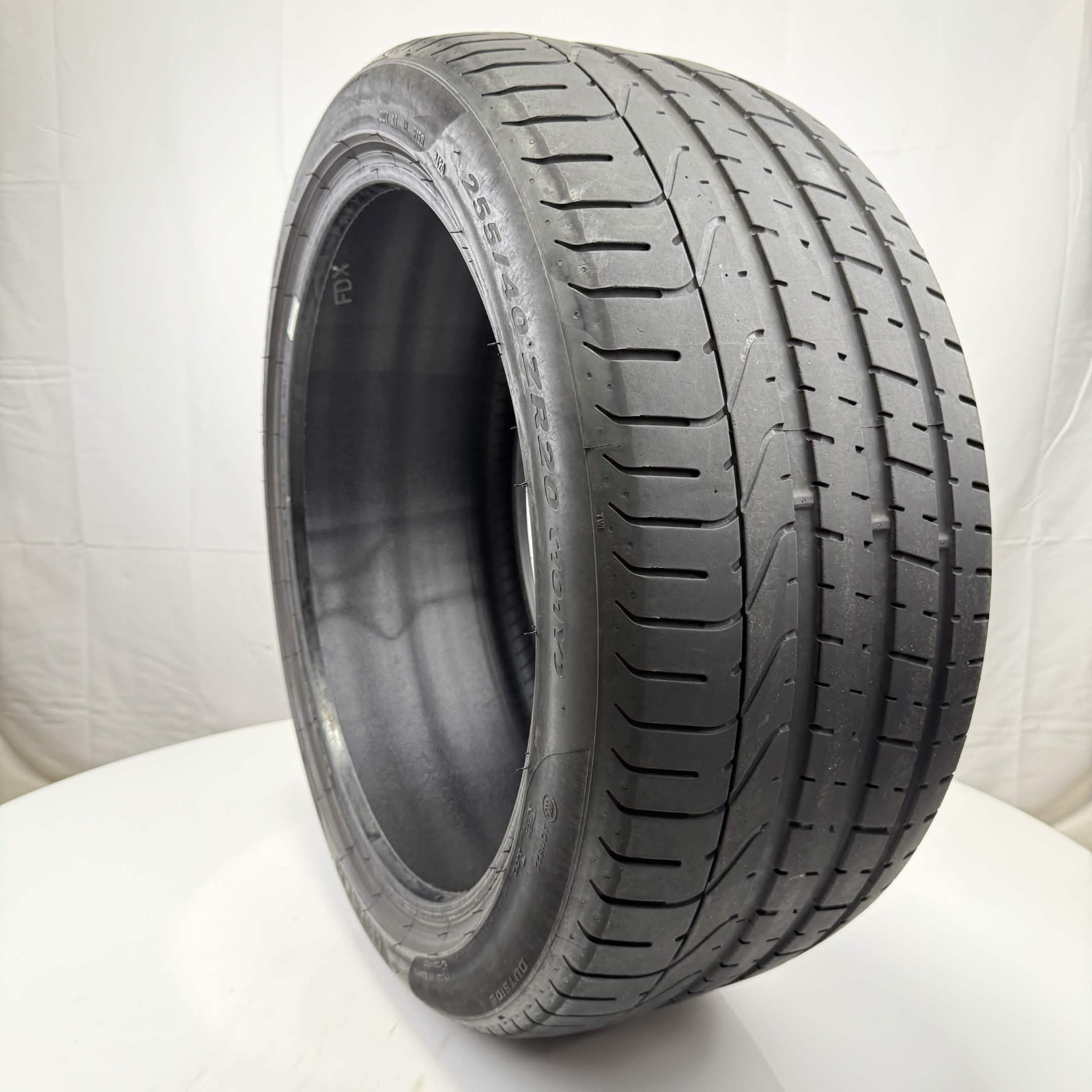 Used 255/40ZR20 Pirelli P Zero N1 101Y 6/32 (DOT 20)