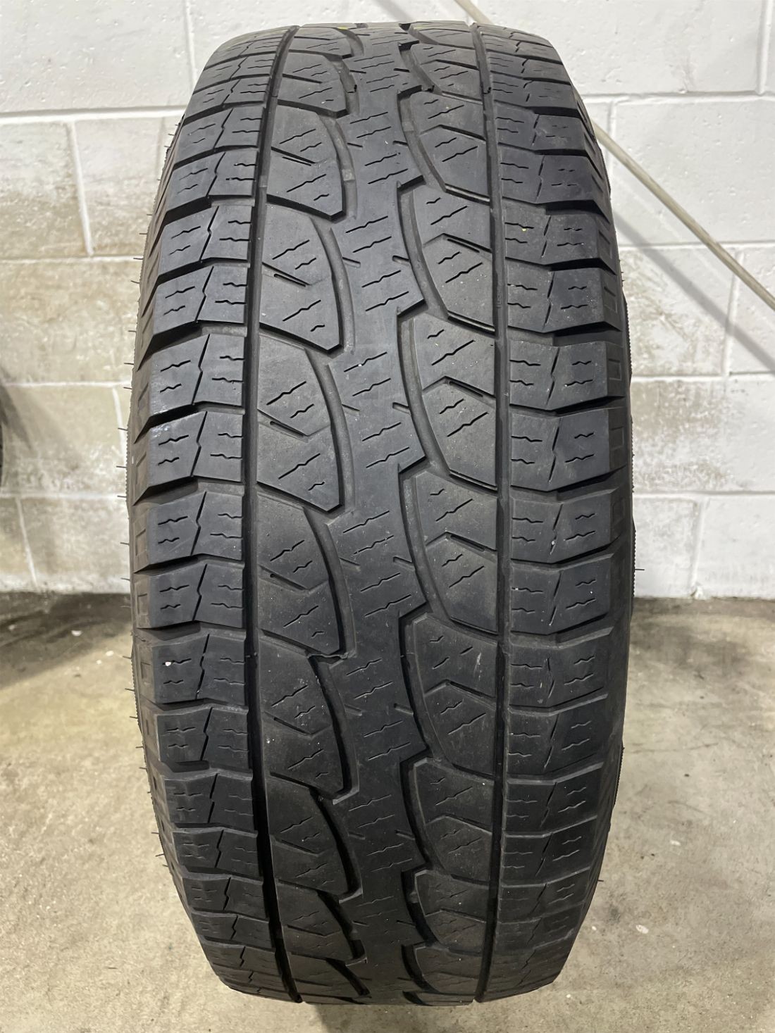 1x P285/70R17 West Lake SL369 A/T 6/32 117 T Used Tire 2857017