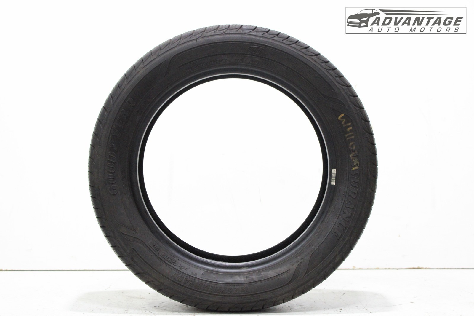 2019-2020 MITSUBISHI OUTLANDER WHEEL TIRE GOODYEAR 225/55R18 98V M+S 8/32NDS OEM