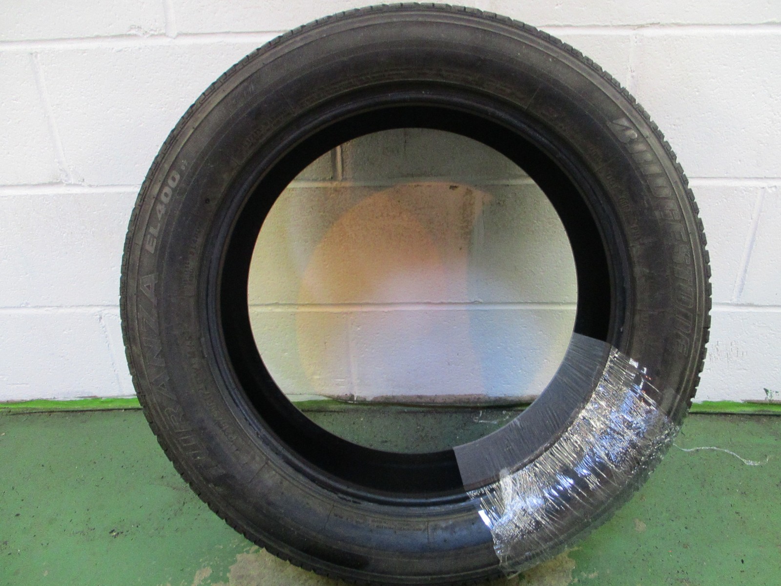 P215/55R17 Bridgestone Turanza EL400-02 93 V Used 7/32nds