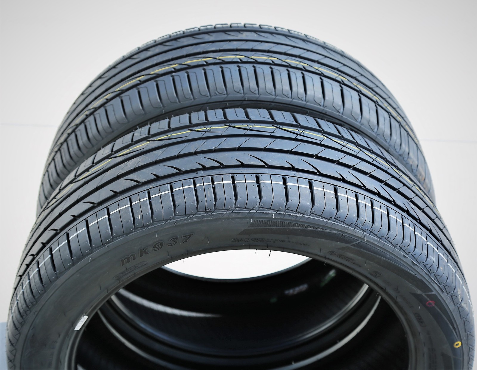 4 Tires 285/40R23 ZR 111W Mileking MK937 AS A/S High Performance