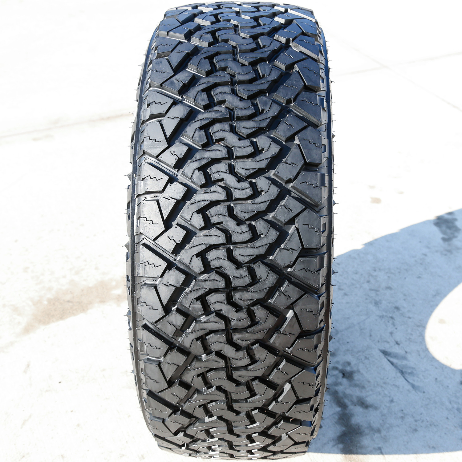 4 Venom Power Terra Hunter X/T LT 37X13.50R20 Load E 10 Ply Extreme Terrain Tire