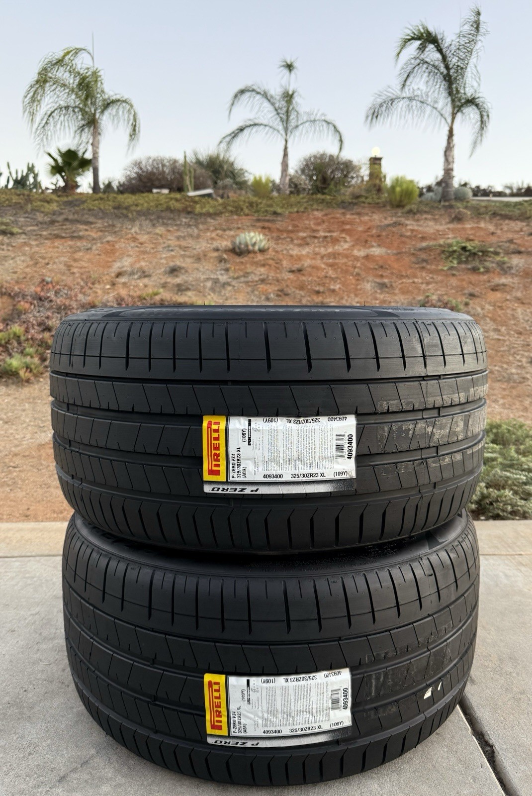 Set of TWO BRAND NEW 325/30ZR23 (109Y) Pirelli P Zero PZ4 Sport A8A Tires