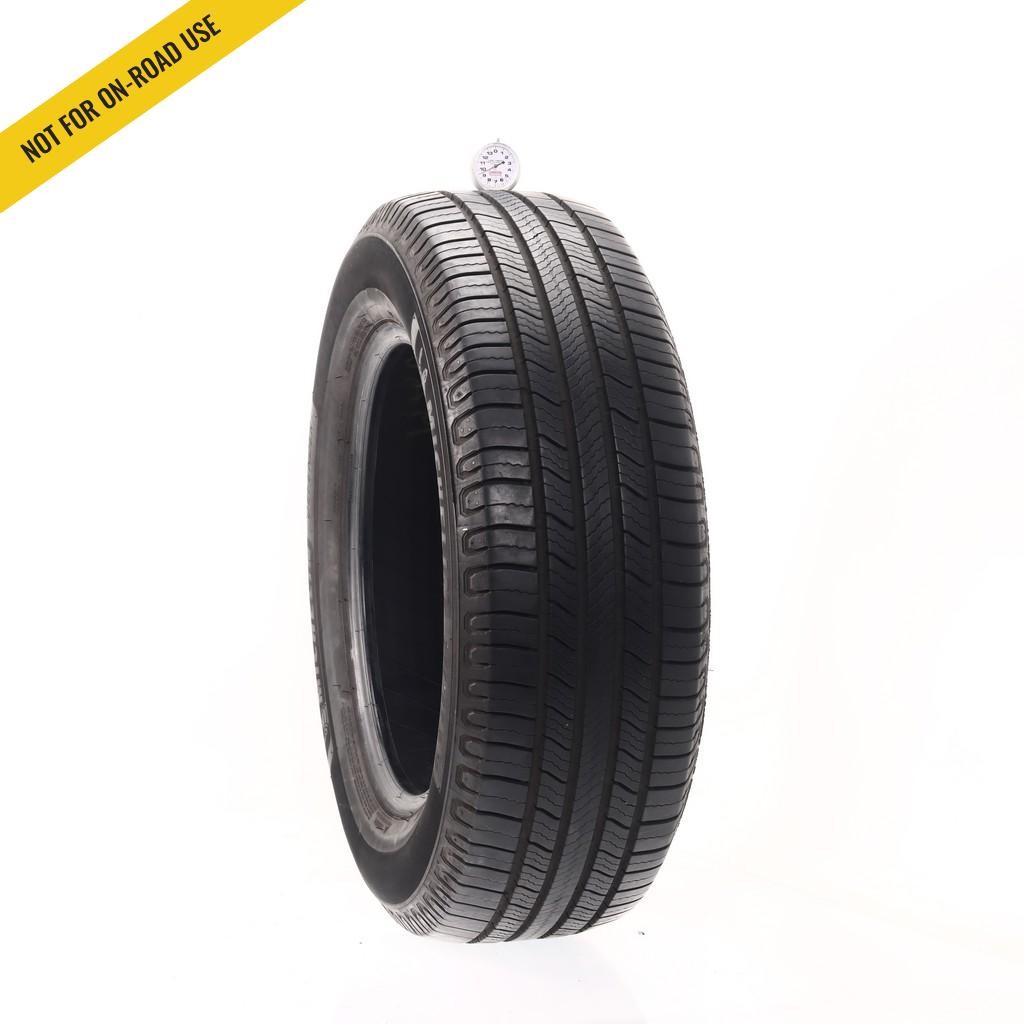 Set of (4) Used 235/65R18 Michelin Defender 2 106H – 9.5-10.5/32