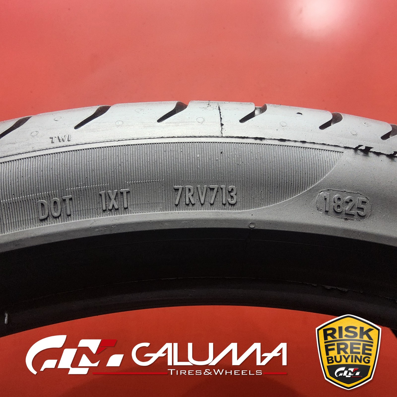 Set of 2 Tires LikeNEW Pirelli P Zero XL 315/30ZR22 315/30/22 107Y N0 #96059