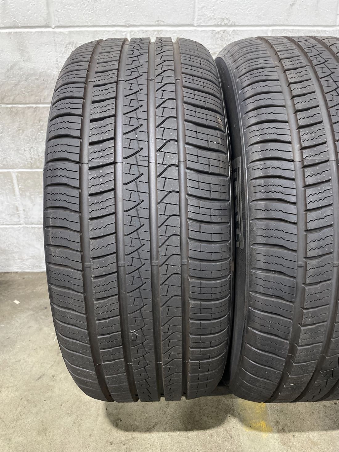 4x P275/45R20 Pirelli Scorpion Zero A/S RSC Run Flat 9/32 110 H Used Tires