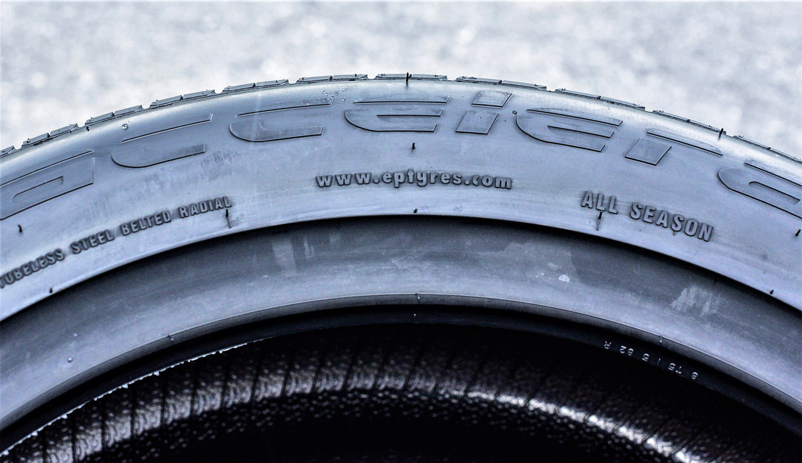 Tire 185/55R16 Accelera Phi-R AS A/S Performance 83V