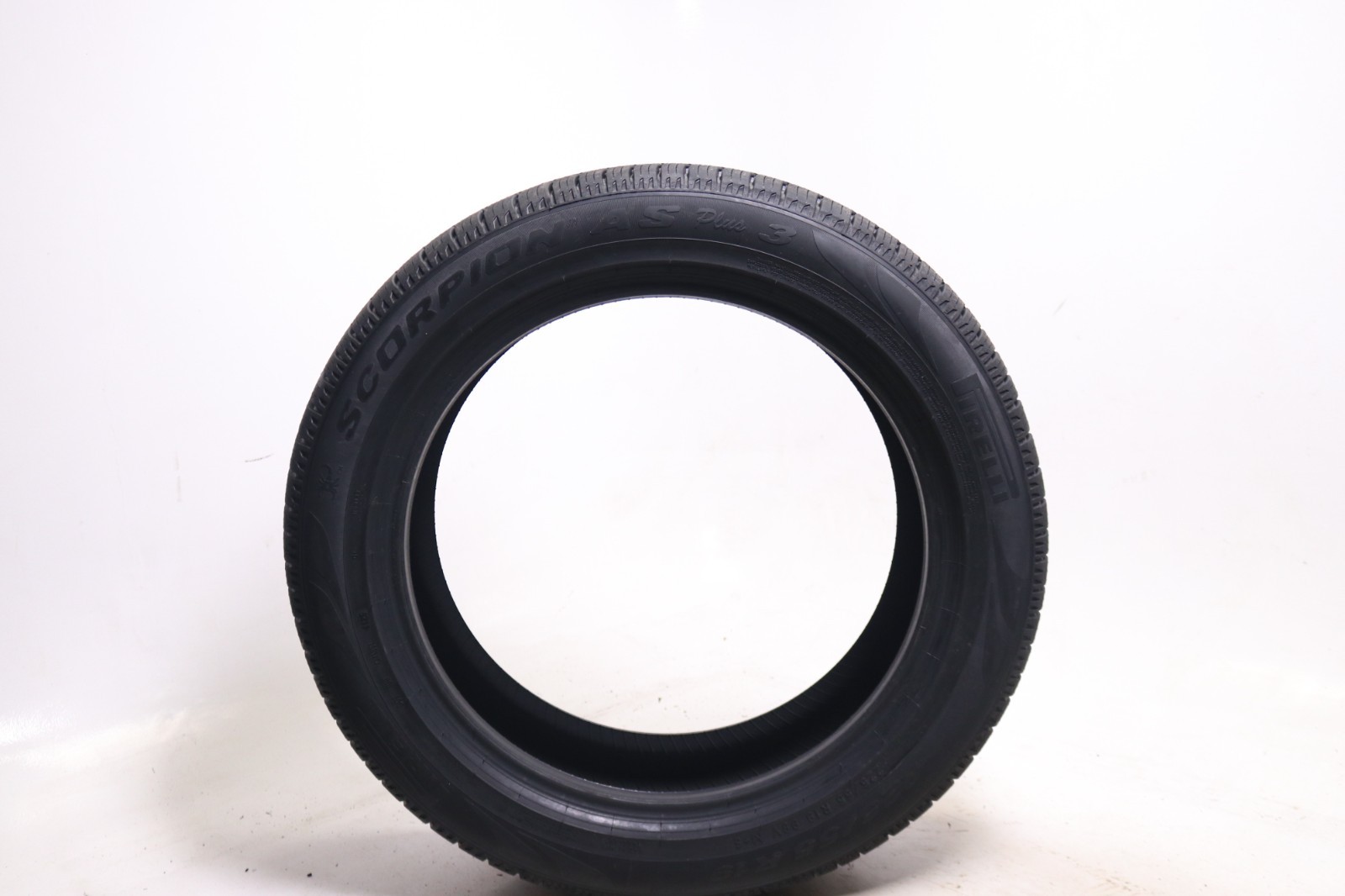 New 225/55R19 Pirelli Scorpion AS Plus 3 – 99V – 11.5/32