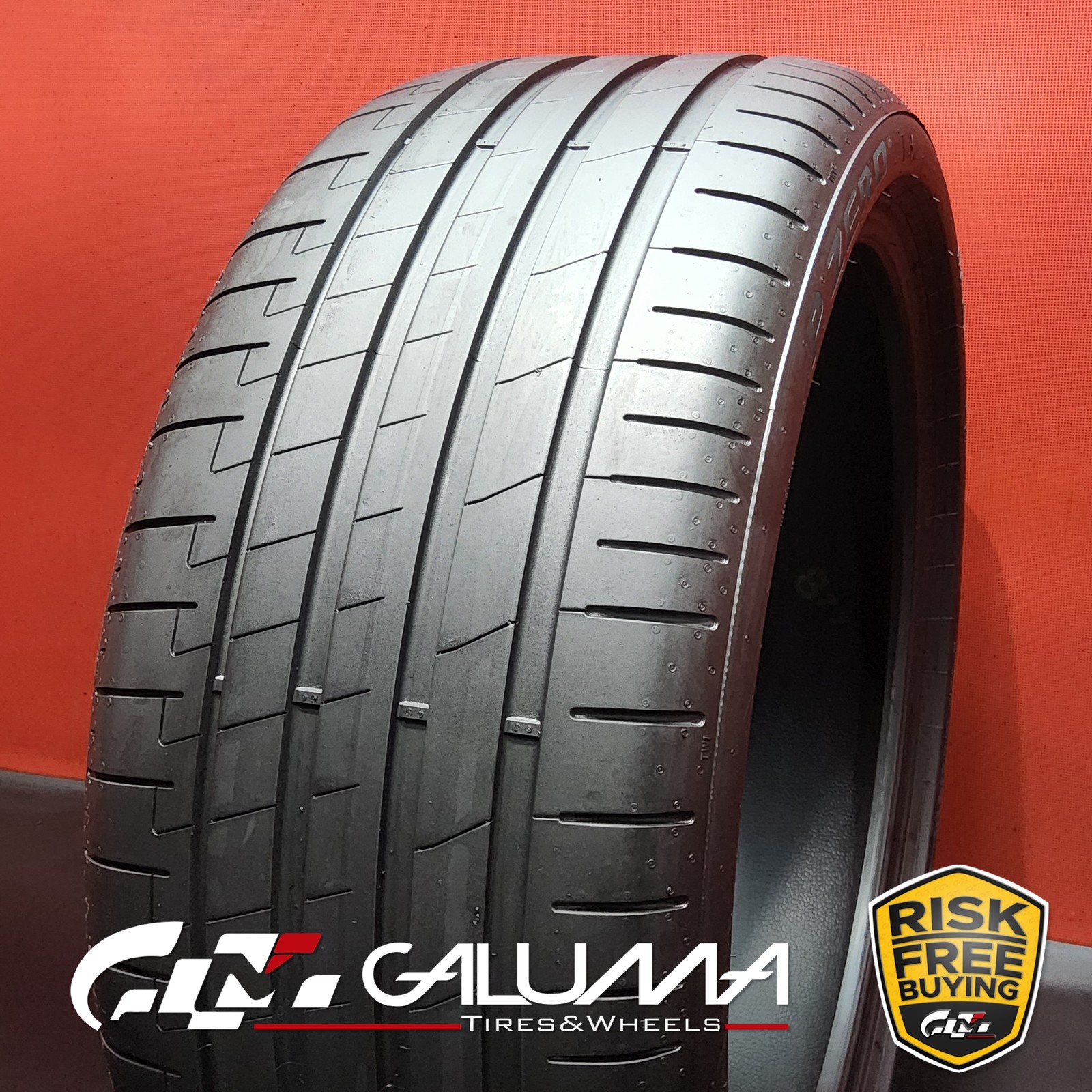 1 Tire Pirelli P-Zero (PZ5) I★ XL 255/35R19 255/35/19 2553519 96Y #95102