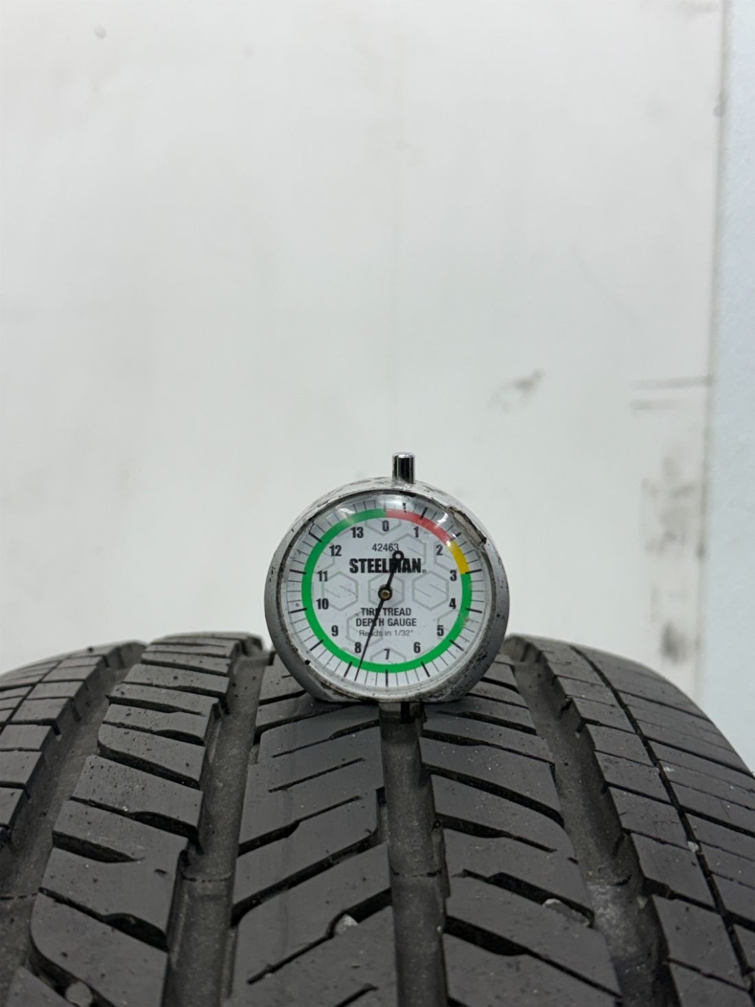 1 Used P245/75R17 Bridgestone Dueler H/T 112 T – 8/32