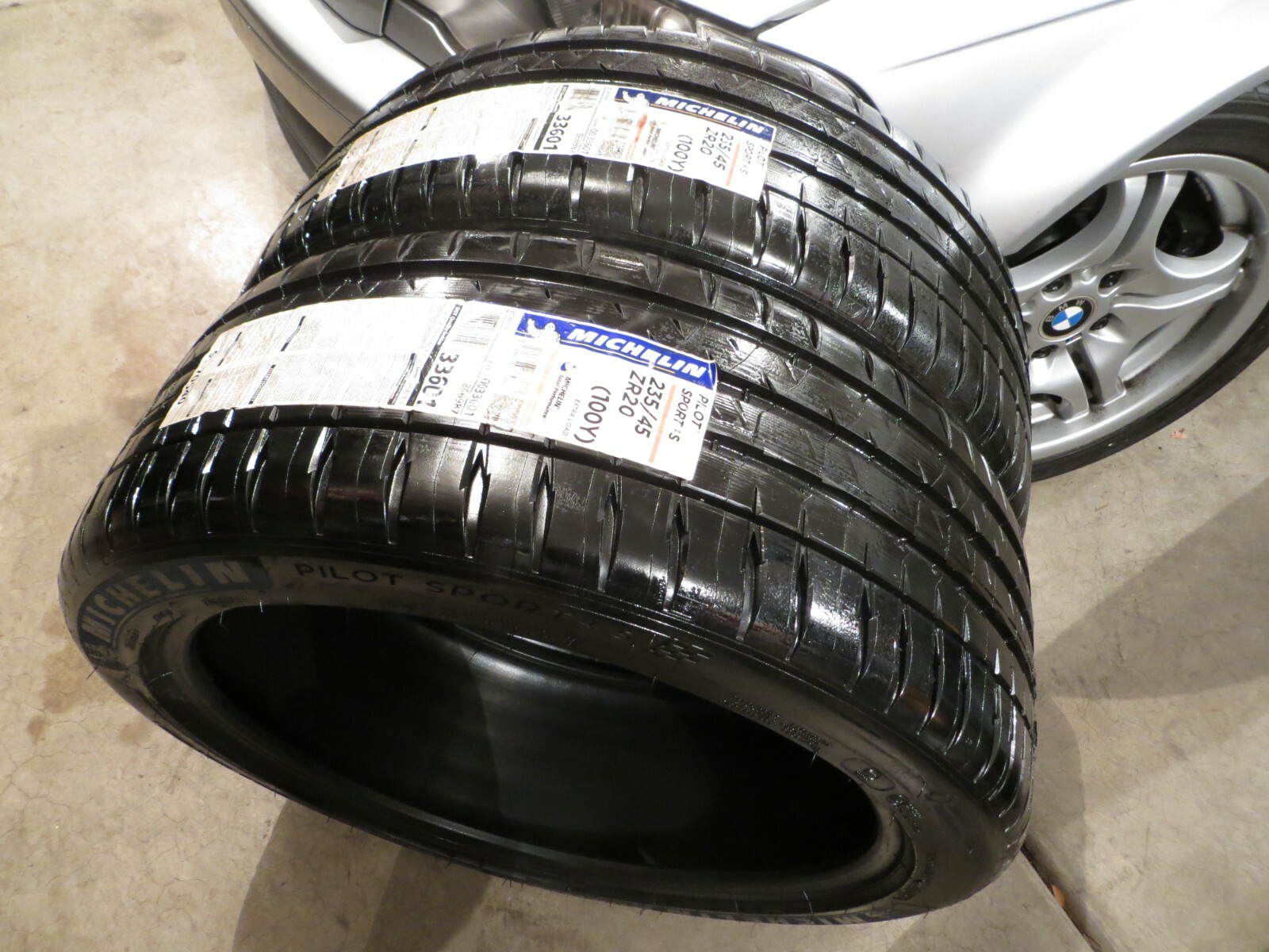 NEW 2 TWO MICHELIN PILOT SPORT 4S 4 S 235/45ZR20 100Y XL FRANCE 235 45 20 2775