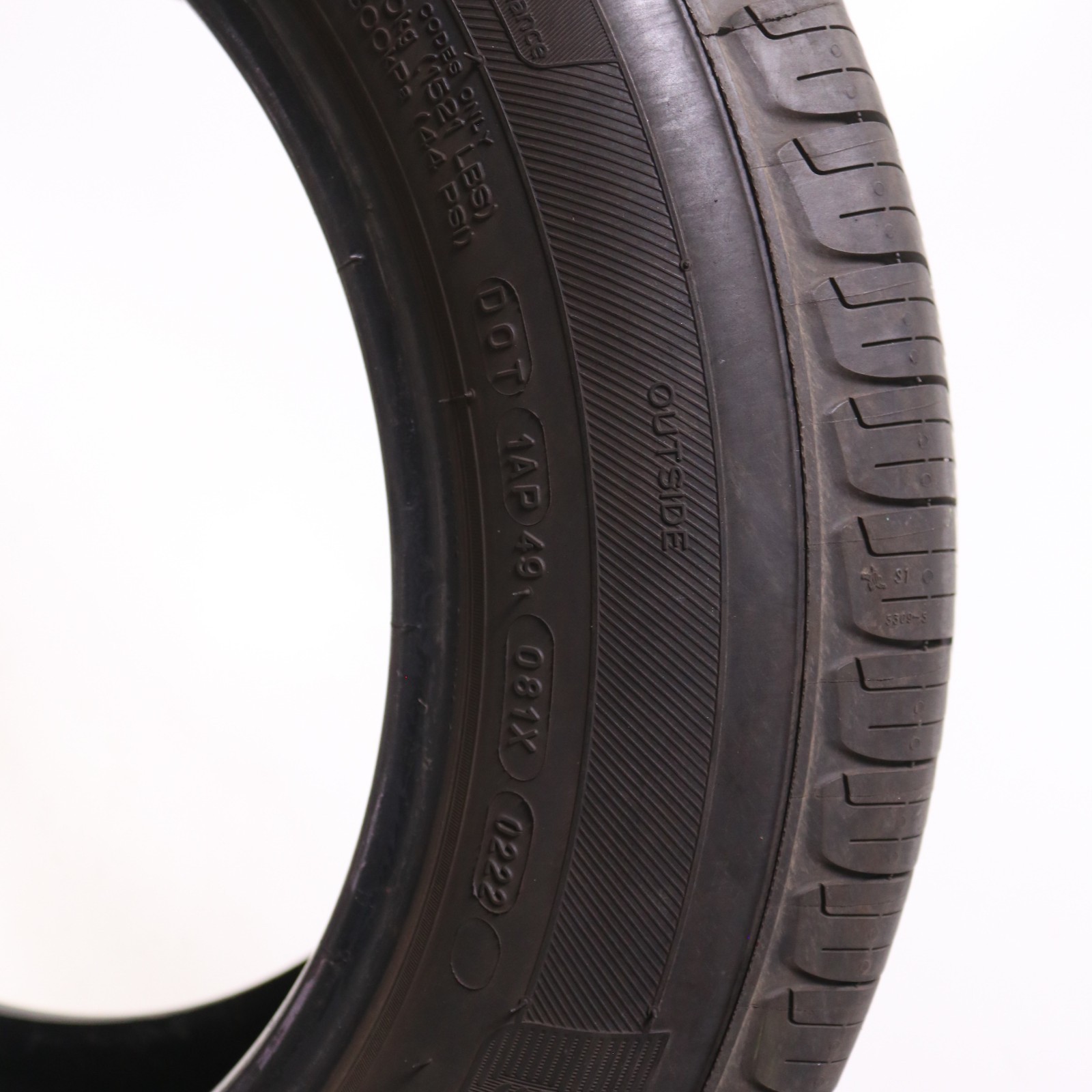 Used 215/60R16 Michelin Defender T+H – 95H – 8.5/32