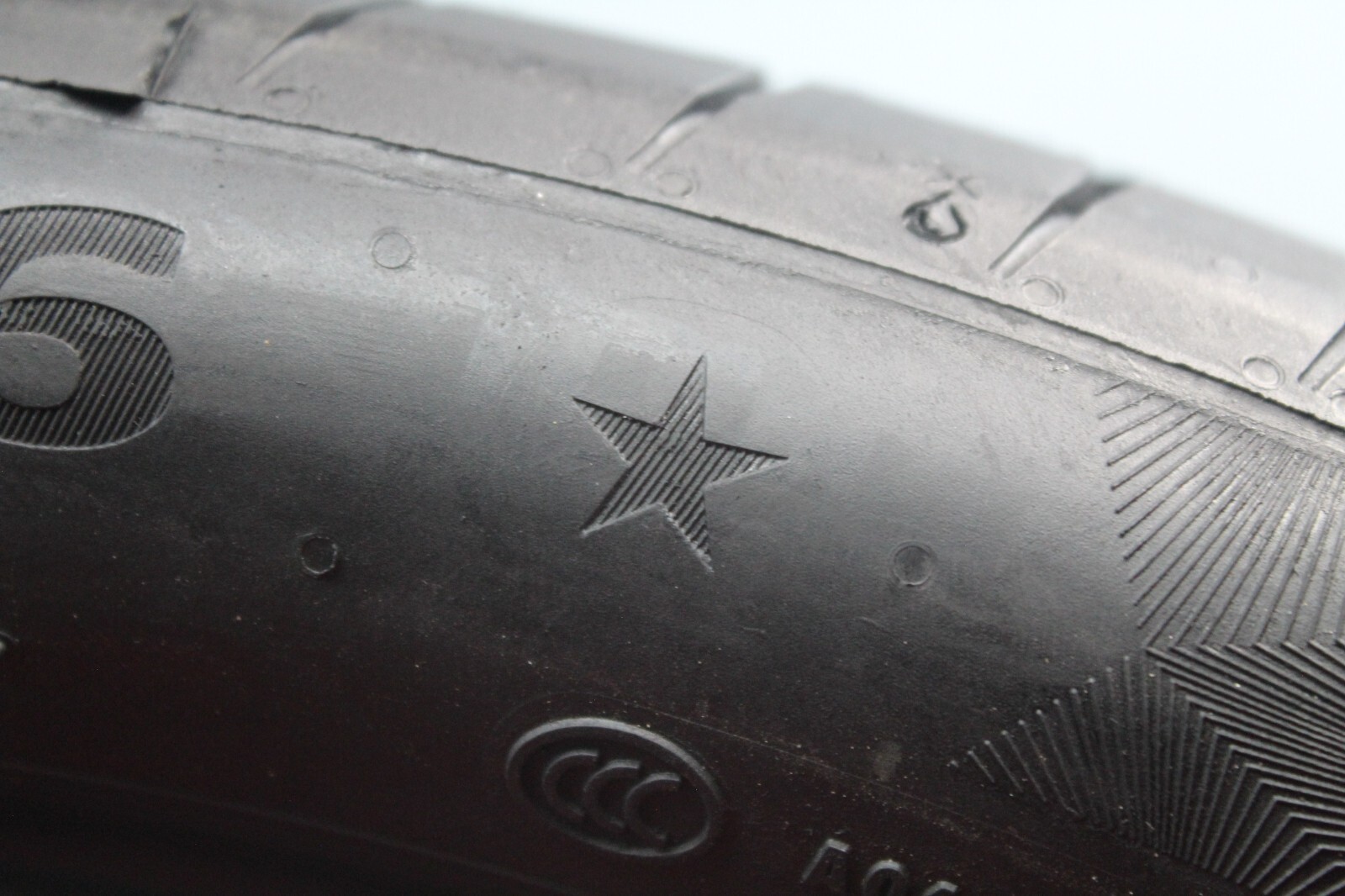 2 Used Continental PremiumContact 6 ★ 315/30R22 315/30/22 3153022 107Y