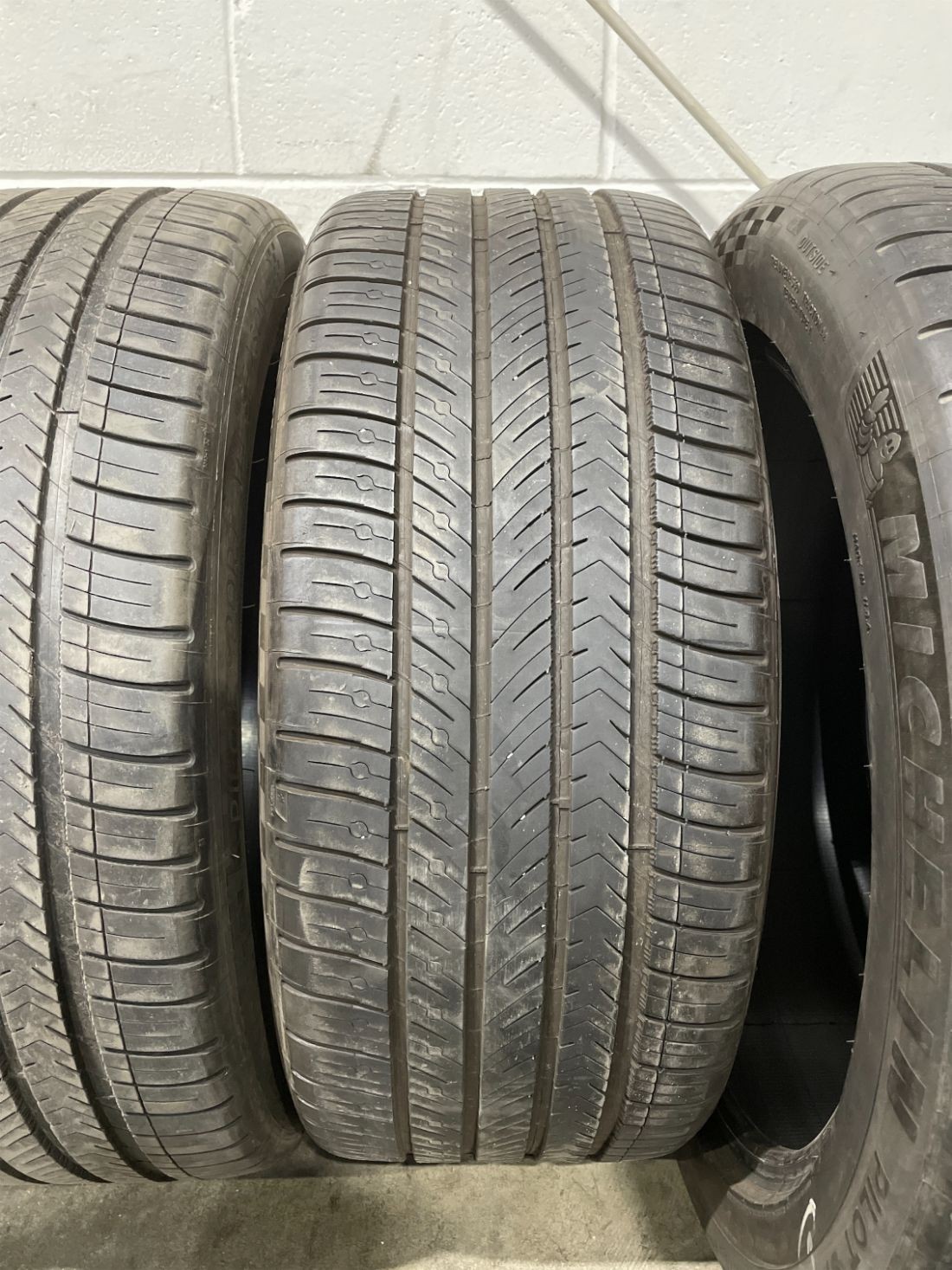 4x P275/45R21 Michelin Pilot Sport A/S 4 7/32 110 Y Used Tires 2754521