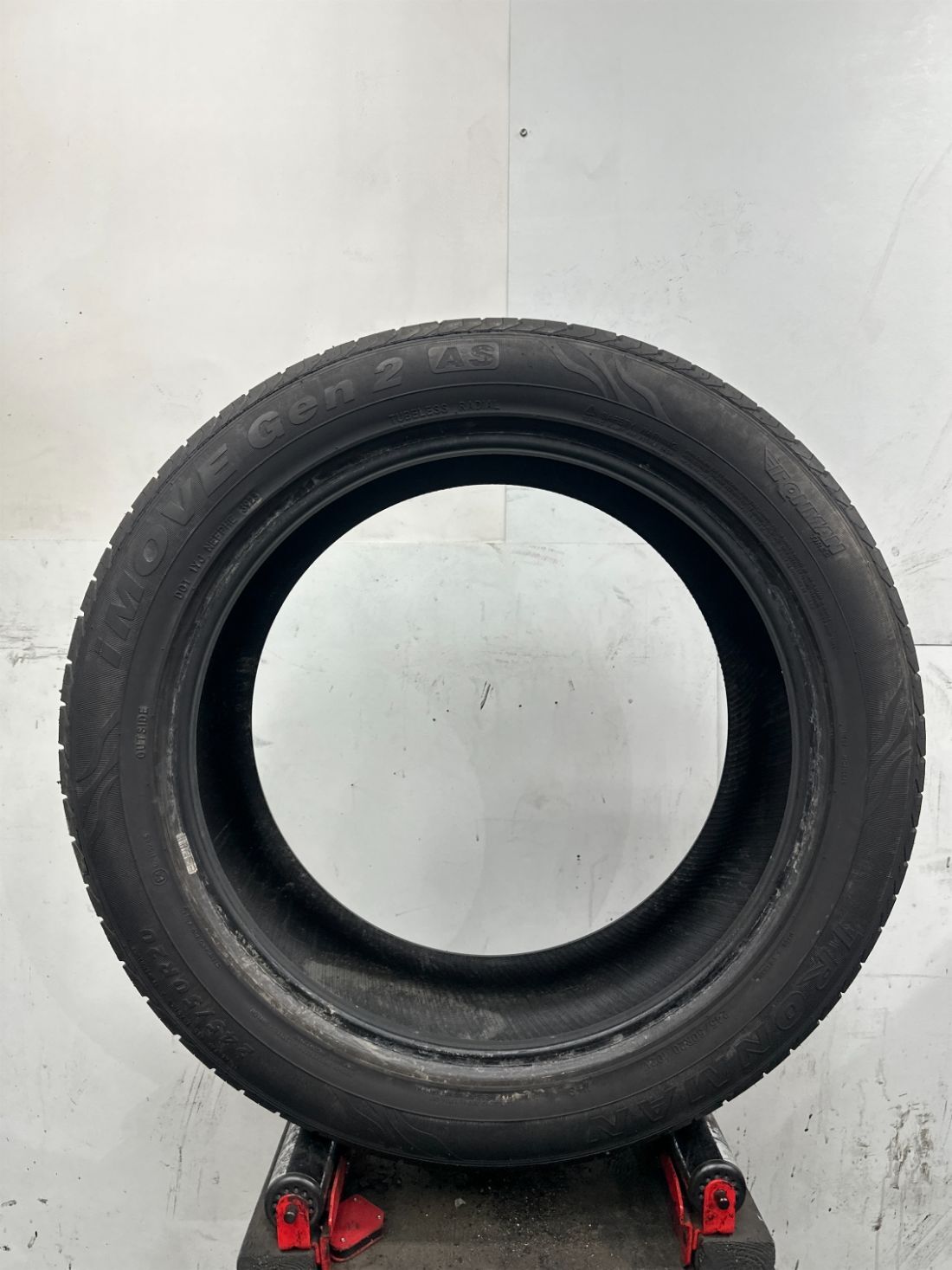 1 Used Ironman IMove Gen 2 AS P245/50R20 2455020 245/50/20 102 V – 11/32