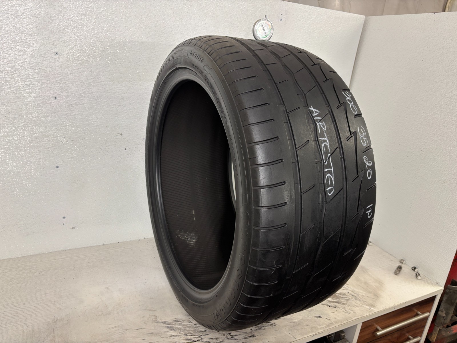 1 Tire 305 35 20 Firestone Firehawk Indy 500 (5.00-5.80/32=62-72% Tread Left)