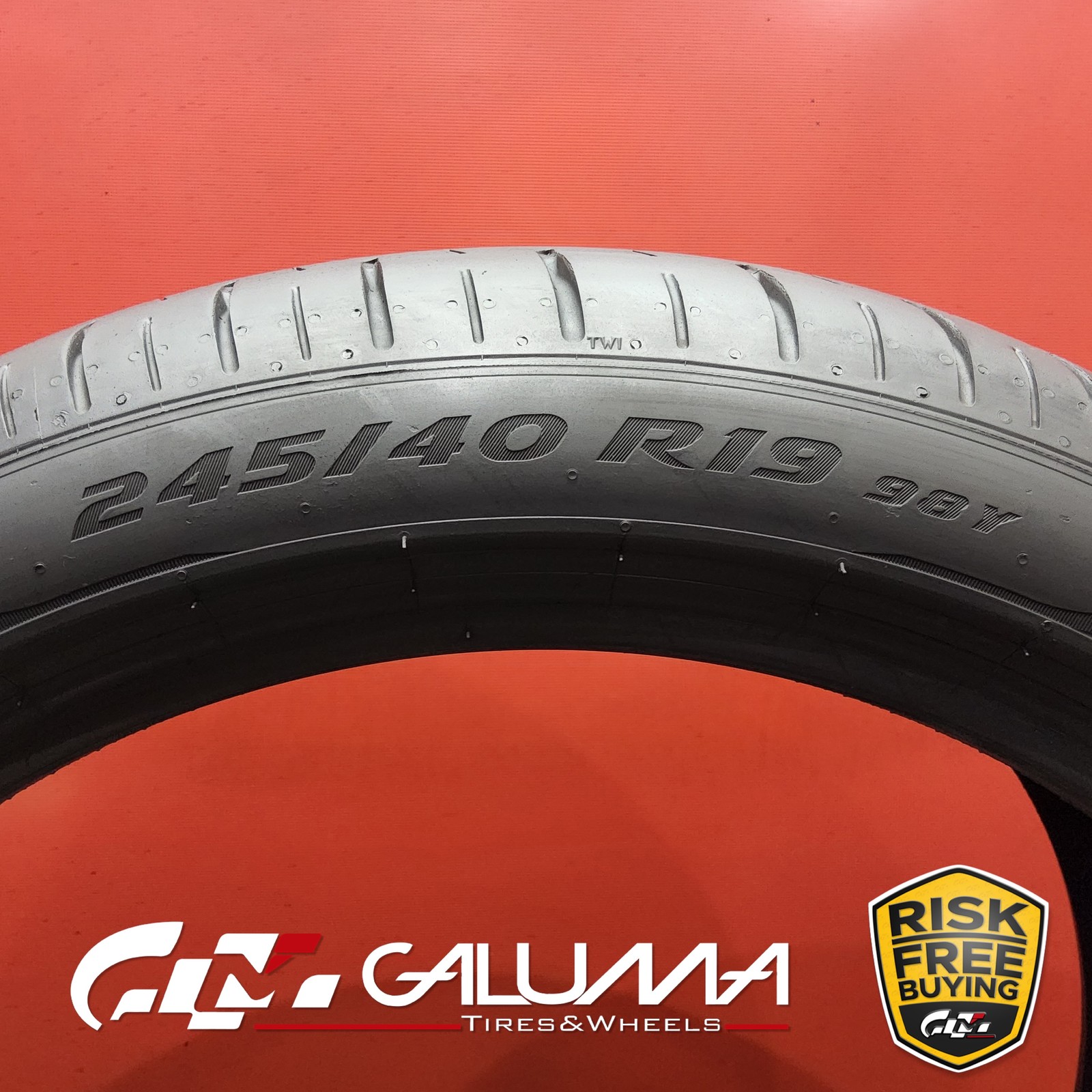 1 Tire Pirelli P-Zero (PZ4) KS ★ XL 245/40R19 245/40/19 2454019 98Y #95746