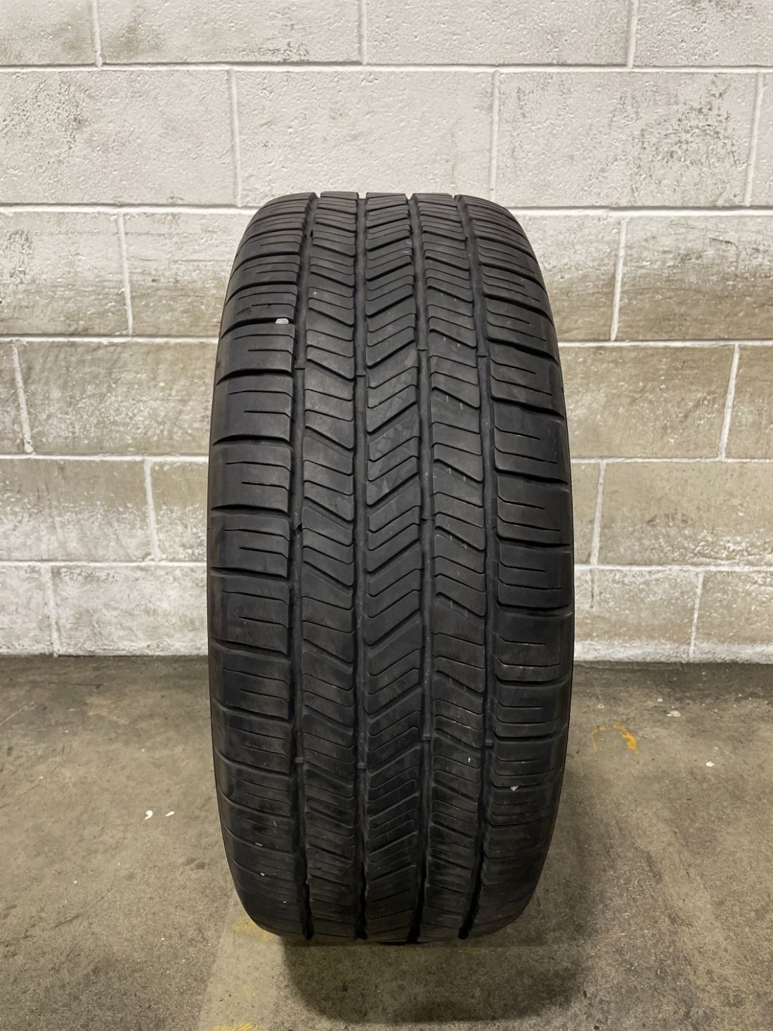 1x P275/55R20 Goodyear Eagle LS-2 9/32 111 S Used Tire 2755520