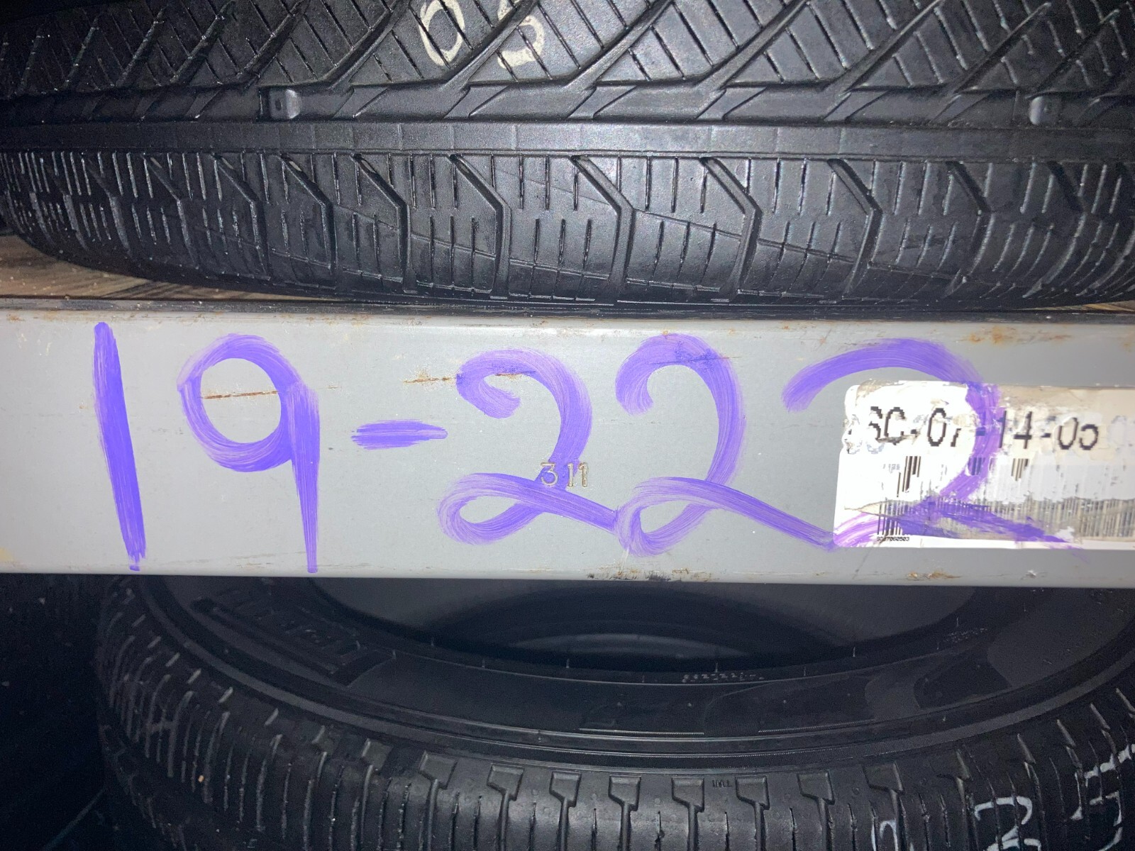 1 Tire 235 55 19 Pirelli Scorpion Verde N0 (7.00-7.80/32 Tread) All Season 101V