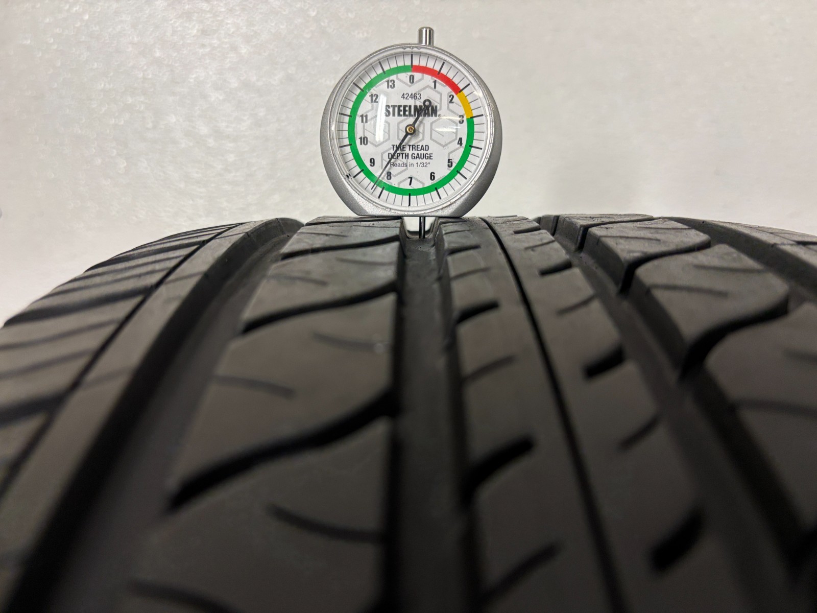 1 Tire 235 35 19 Continental ProContact RX Run Flat (8.20/32=90% Tread Left) 91V