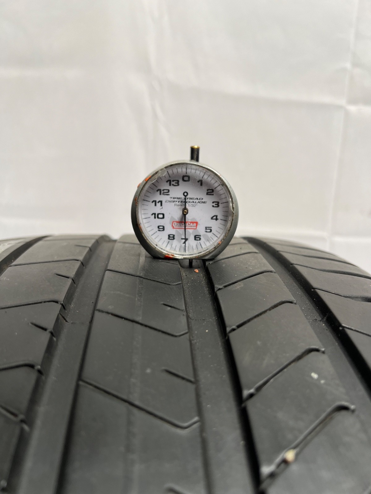 1 – NICE 285/35R21 XL (105Y) Pirelli P Zero PZ4 (*) BMW OEM – 4046