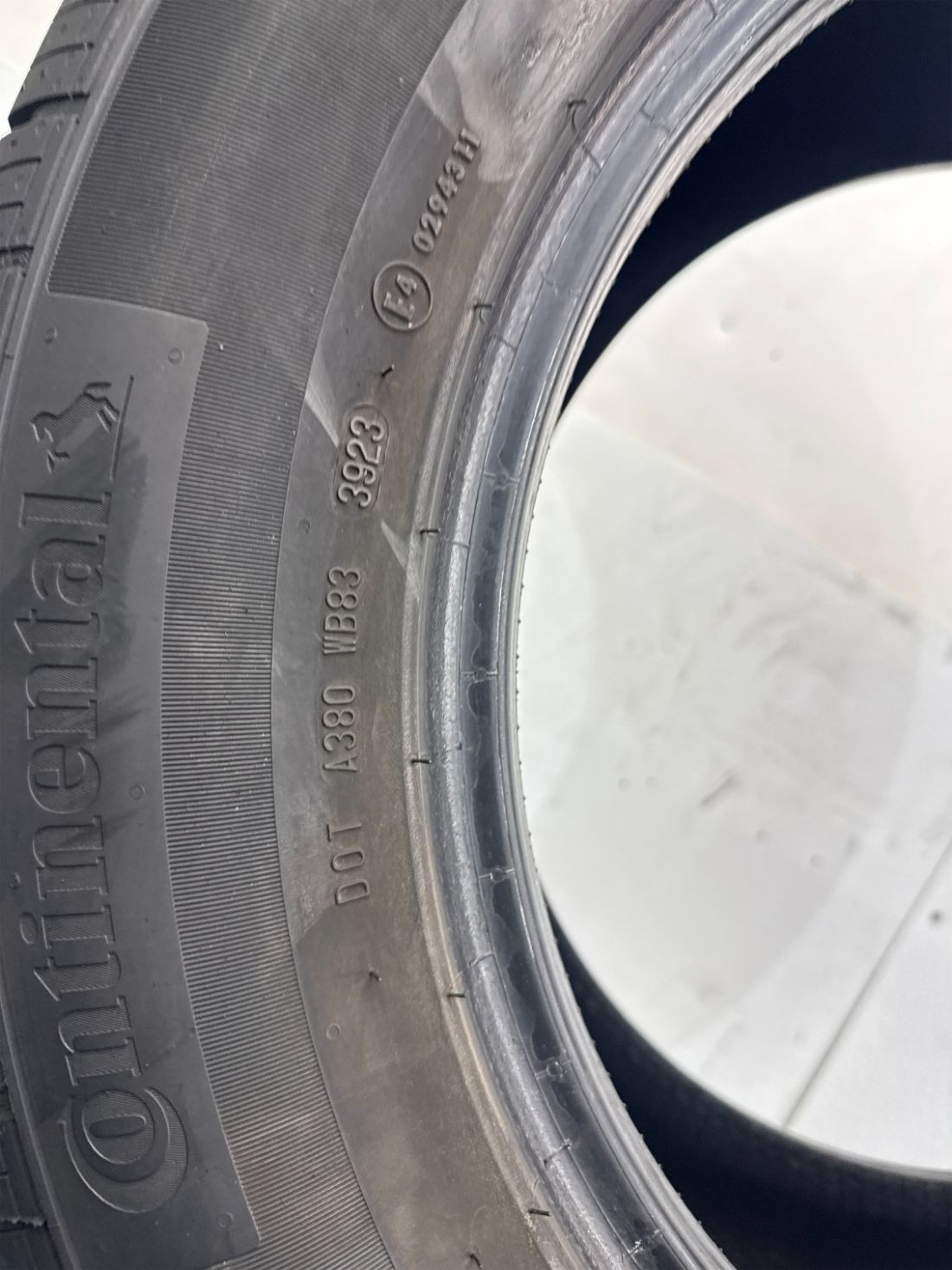 1 Used P265/60R18 Continental CrossContact LX25 110 H – 7/32
