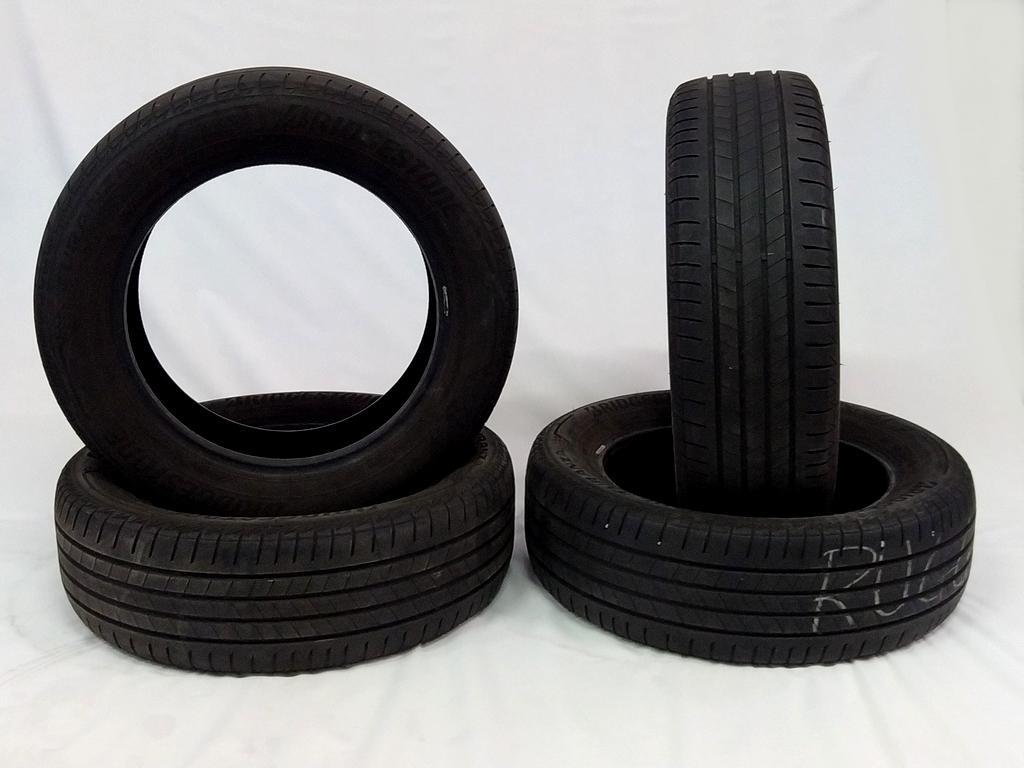 215/60 R17 96H BRIDGESTONE TURANZA T005 5.27MM 5.53MM 5.66MM 5.01MM A0321 TYRE