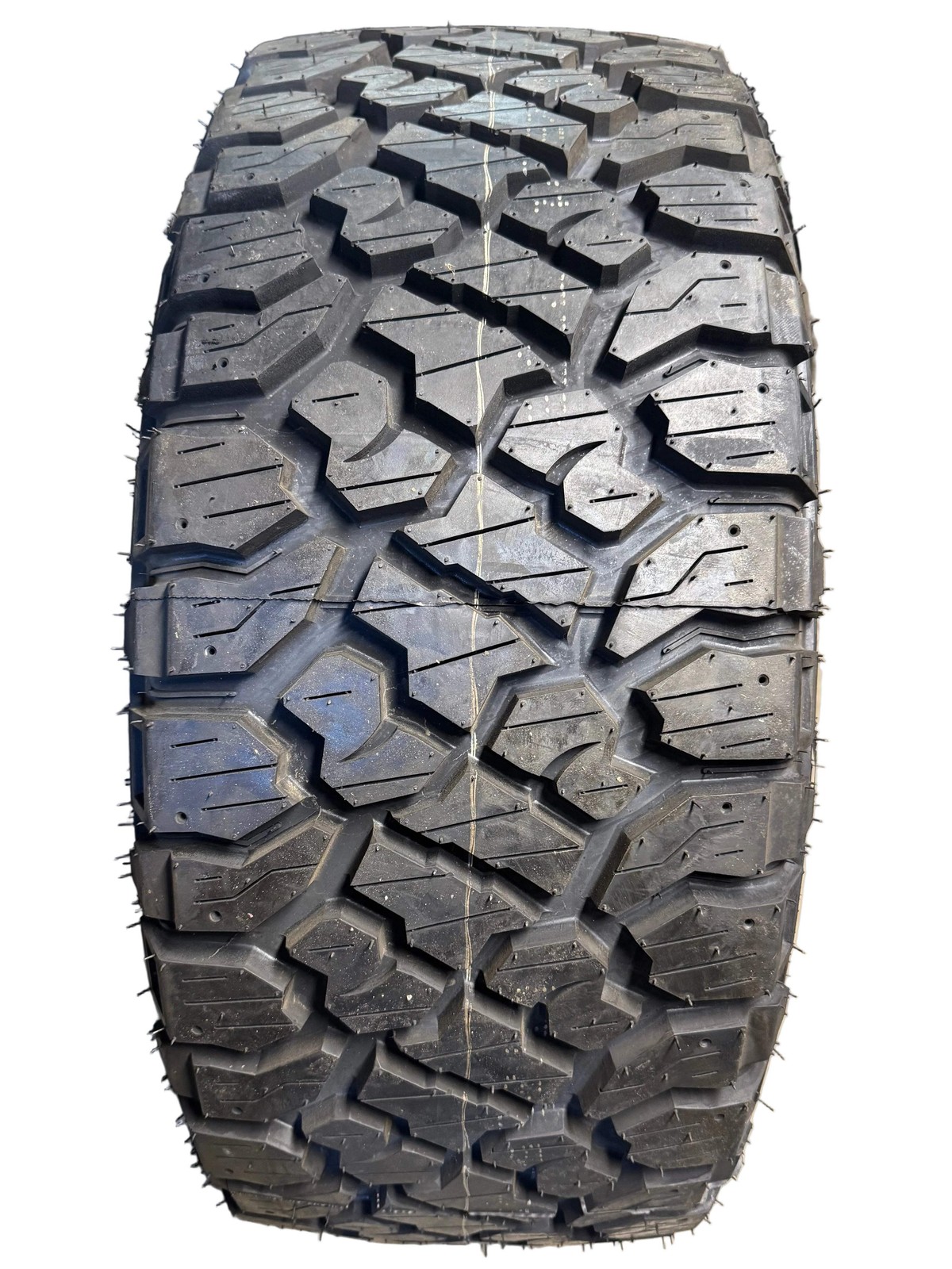 KENDA KLEVER R/T KR601 BSW LT 285 55 20 122/119R 10PLY RUGGED TERRAIN TIRE 60101