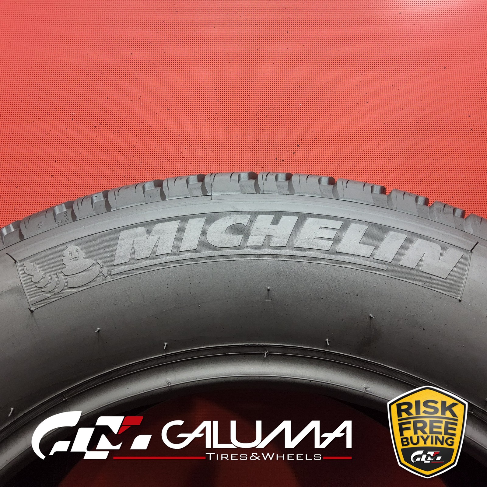 1 Tire LikeNEW Michelin Latitude Tour HP 265/60R18 2656018 109H No Repairs 95486