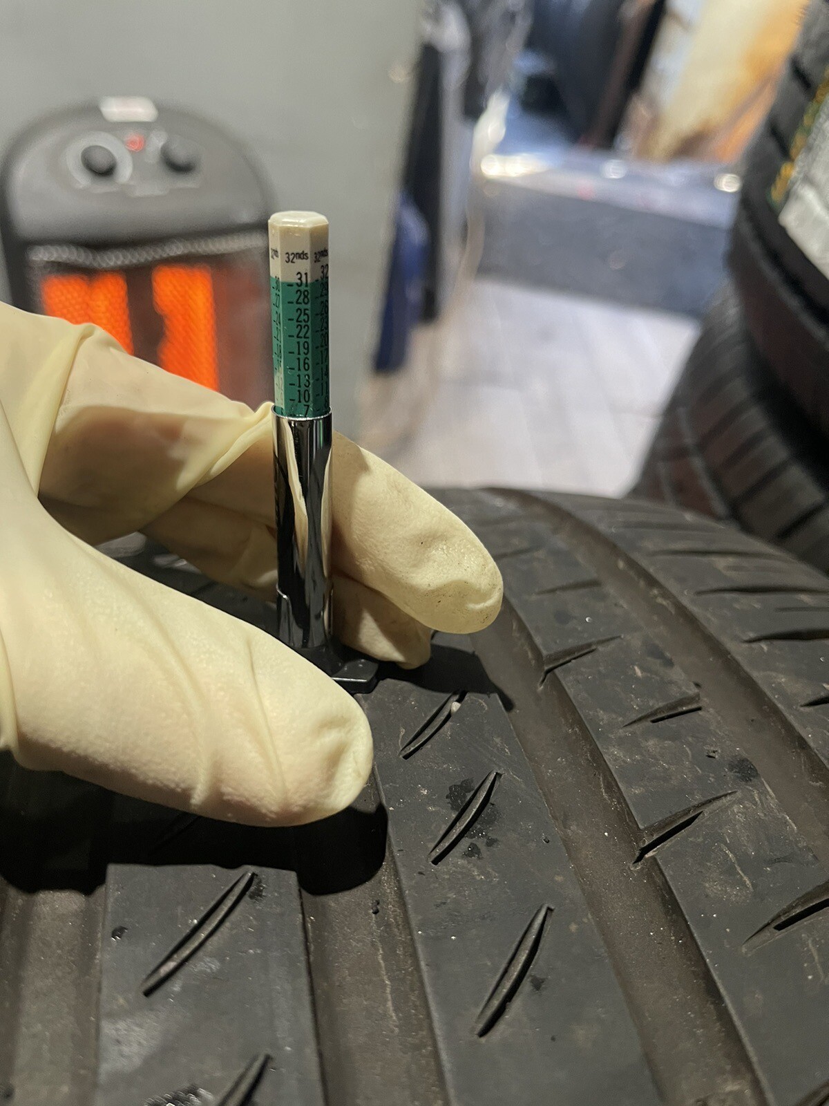 Tire Continental PremiumContact 6 315/30R22 107y BMW